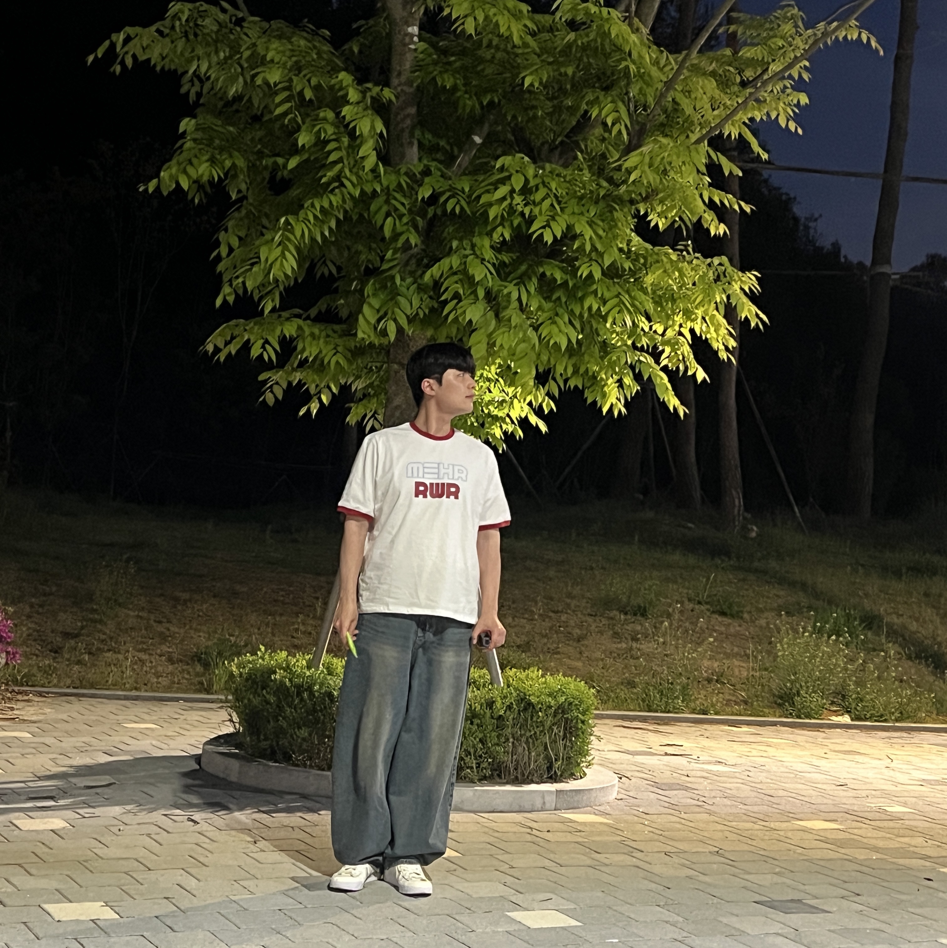 [KREAM 단독] RWR x MEHR Ringer T-Shirt White, [KREAM 단독] VVM ON Energy Gel 40g * 5ea 1box 착용 스타일 - 1