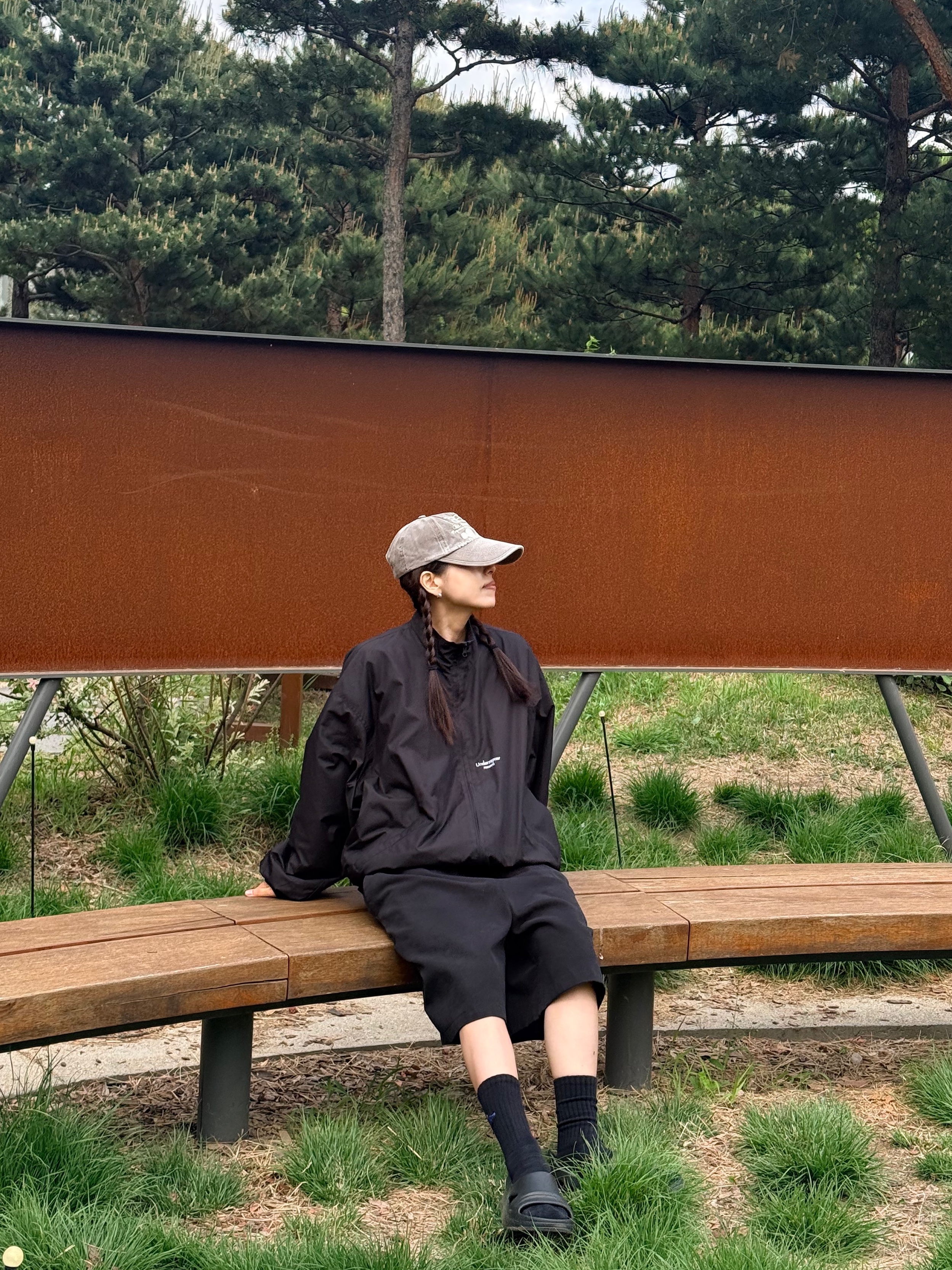 [예약 배송] AEAE Web Logo Washed 5 Pannel Ball Cap Brown, Undermycar Mu.24 Anti Fxxking Logo Play Crop Zip-up Jacket Black 착용 스타일 - 3