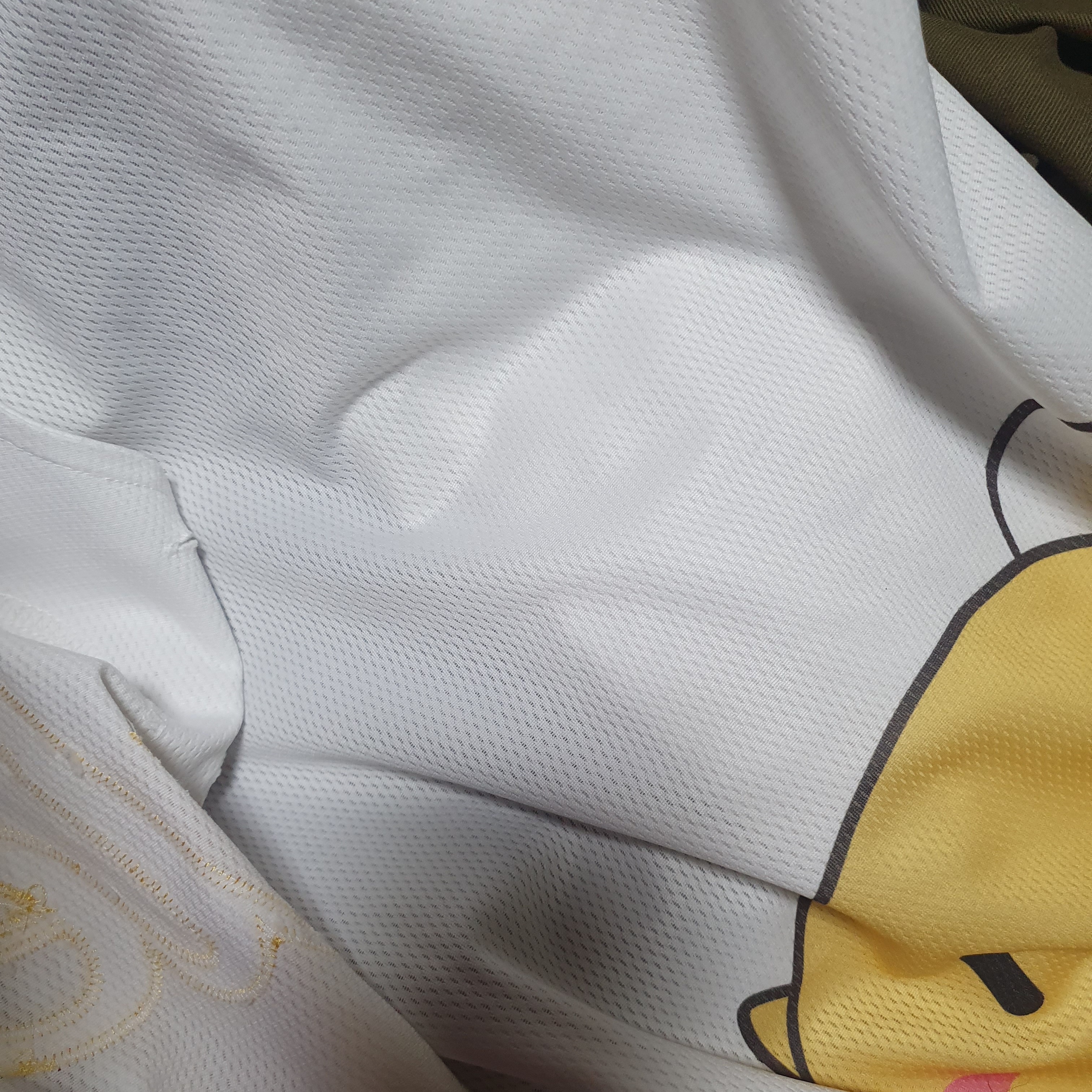 Hanwha Eagles x KUMDORI Uniform Yellow (Non Marking Ver.) 착용 스타일