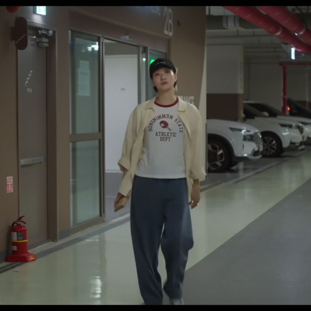 Safarispot 1/2 Authentic Table Tennis Club Tee - White/Burgundy, Safarispot 1/2 Authentic Table Tennis Club Tee - Gray 착용 스타일 - 4