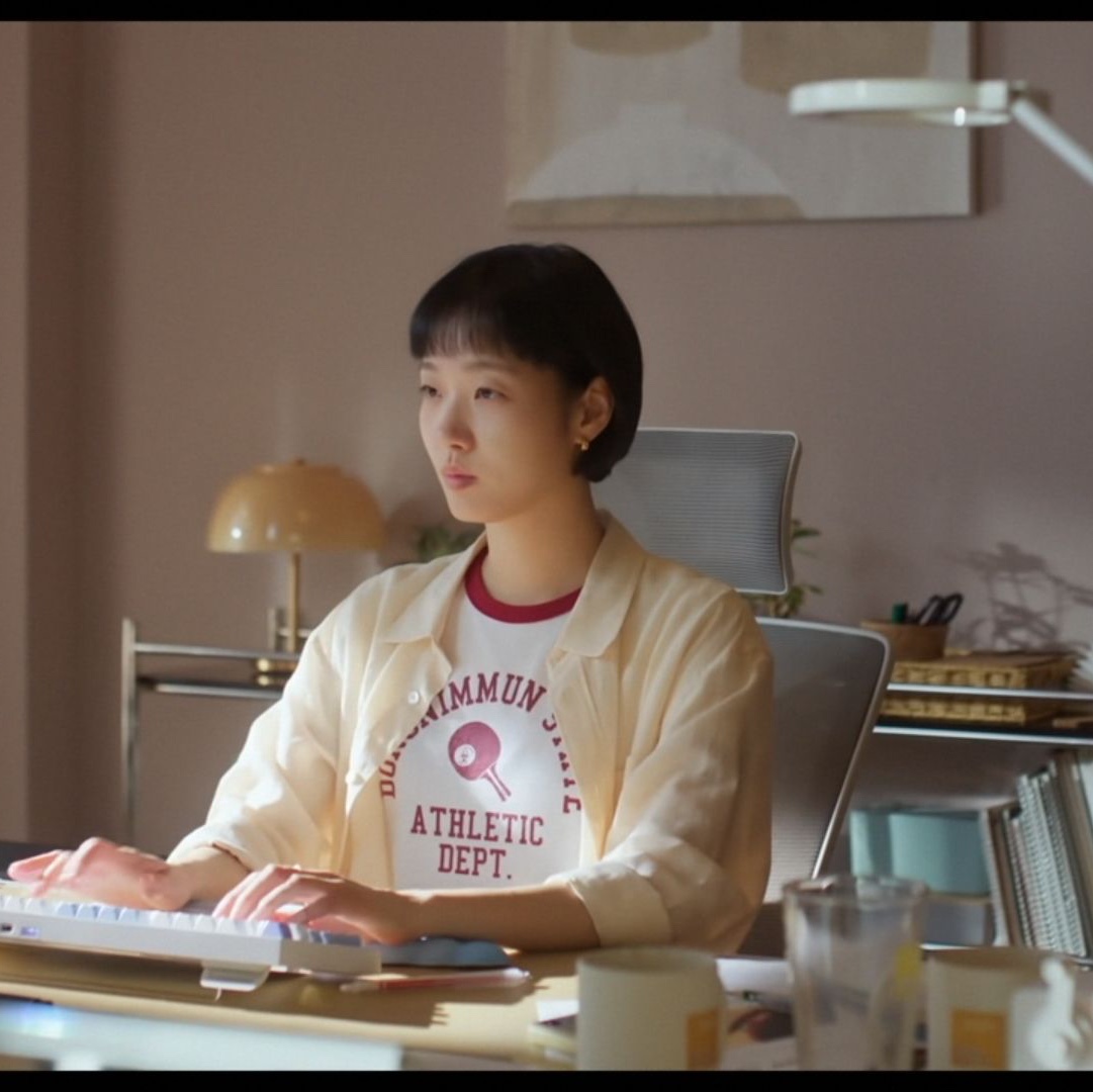Safarispot 1/2 Authentic Table Tennis Club Tee - White/Burgundy, Safarispot 1/2 Authentic Table Tennis Club Tee - Gray 착용 스타일 - 1