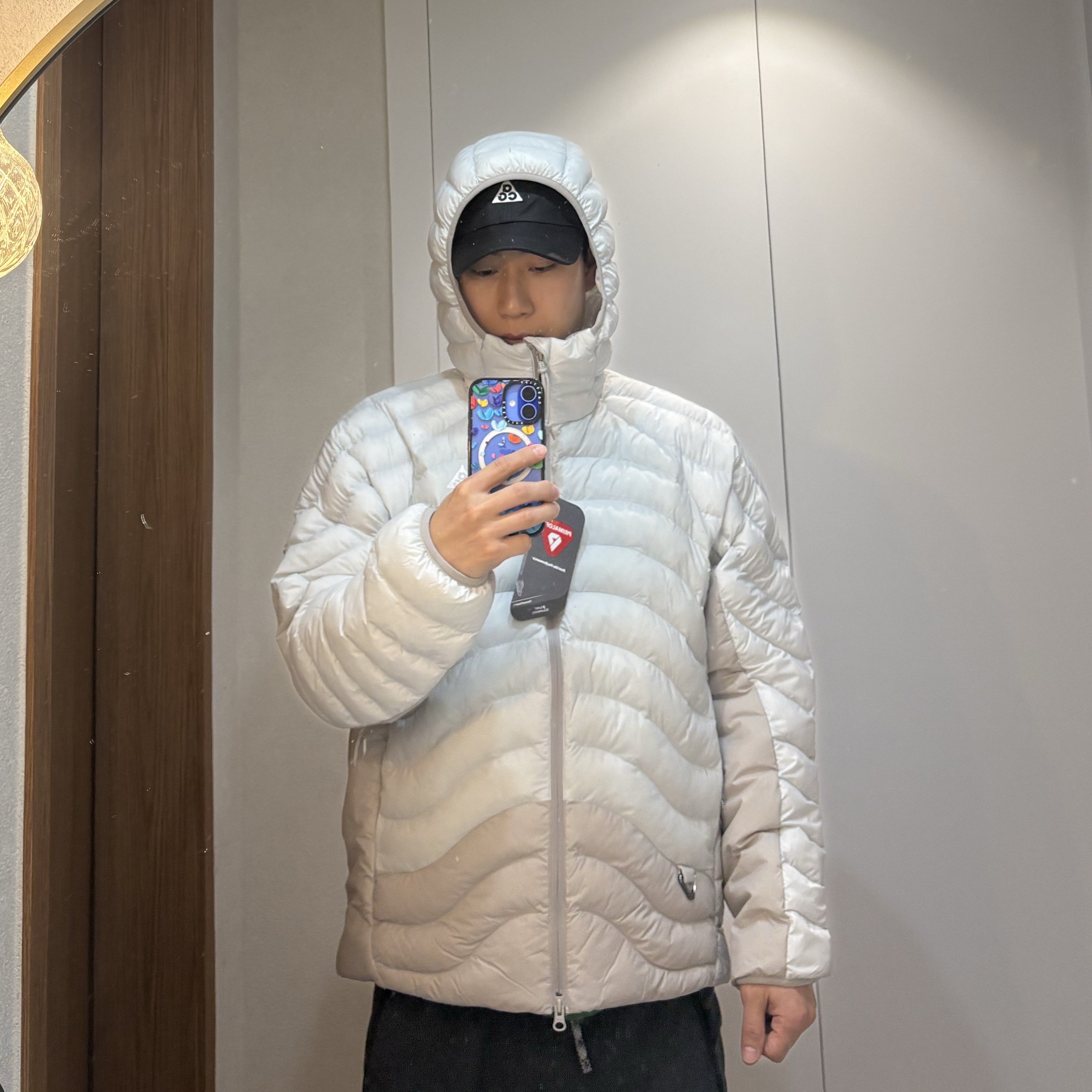 Nike ACG Lava Flow Therma-Fit ADV Jacket Photon Dust Grey Fog - Asia, Nike ACG Club Unstructured Cap Black 착용 스타일