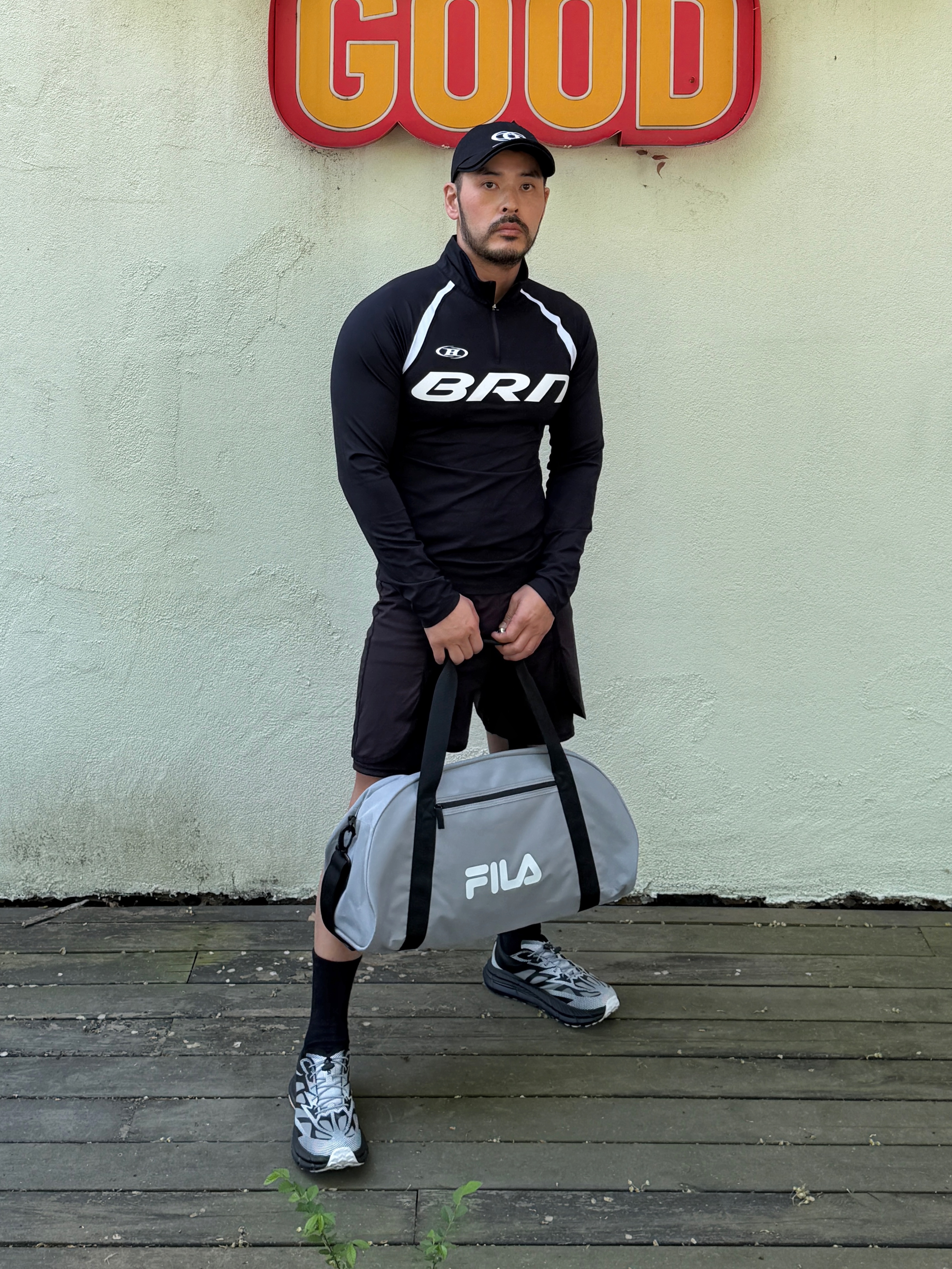 BORN TO WIN BRN Slim Half Zip-Up Longsleeve Black, Hoka Mafate Speed 4 Lite TS Black White 착용 스타일 - 6