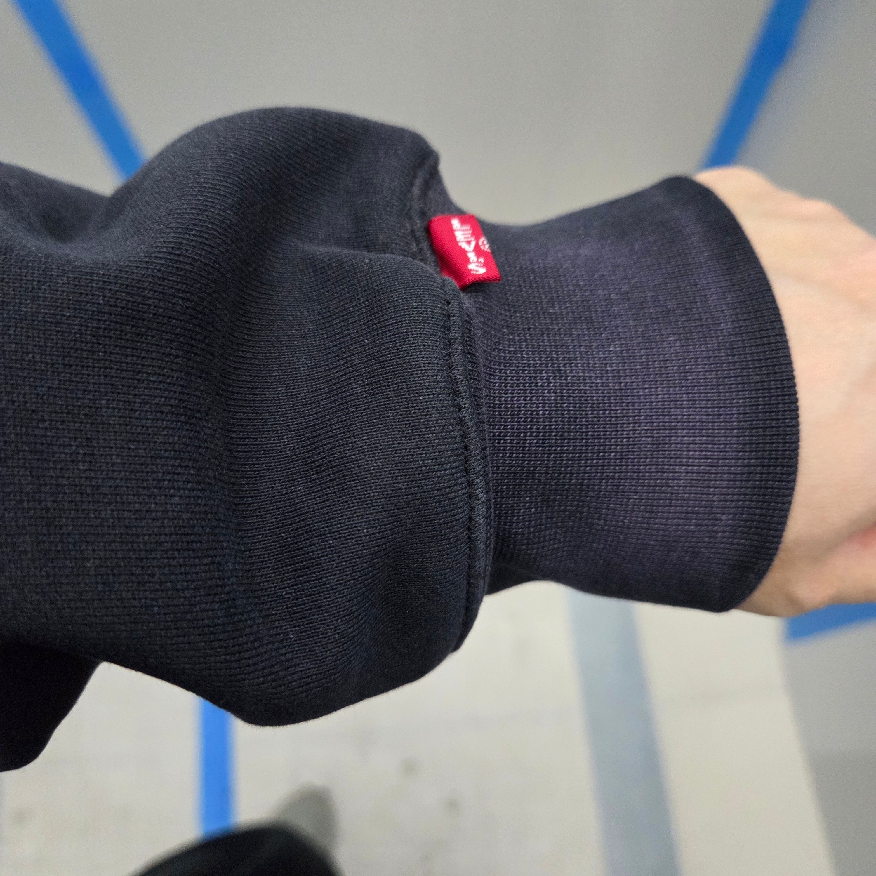 Jordan x Levi's Full Zip Hoodie Black (IM6734-010) 착용 스타일 - 1