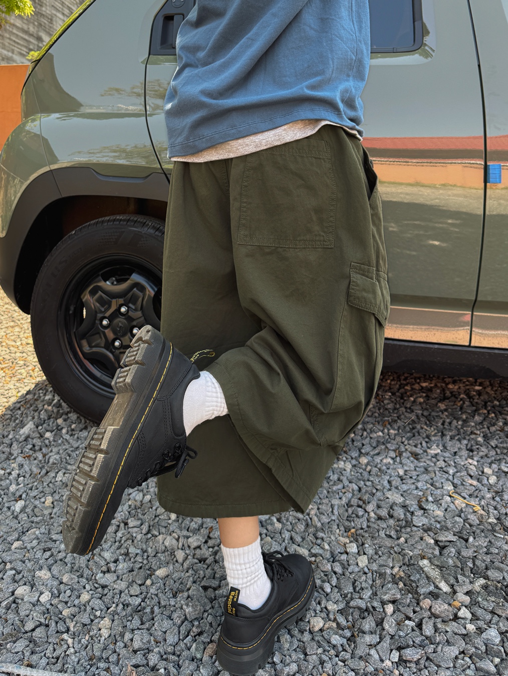 Dr. Martens Reeder Wyoming Leather Utility Shoes Black 착용 스타일 - 2
