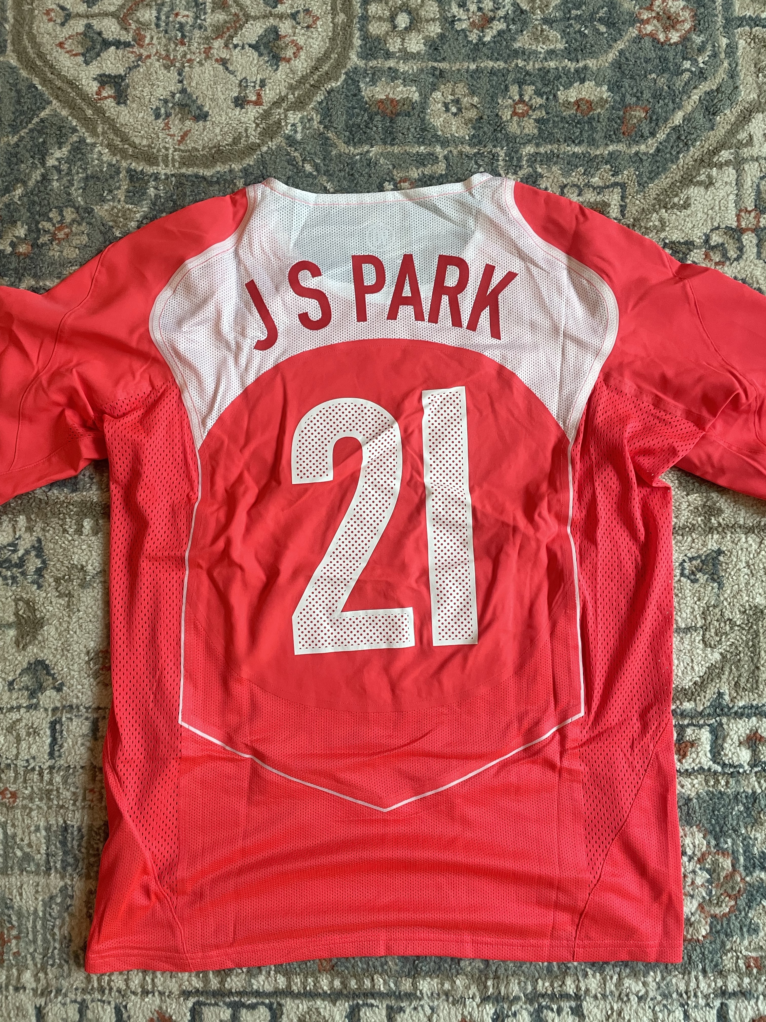 Nike Park Ji-Sung South Korea 2004 Total 90 Reissue Soccer Replica Jersey (Marking Ver.) 착용 스타일 - 3