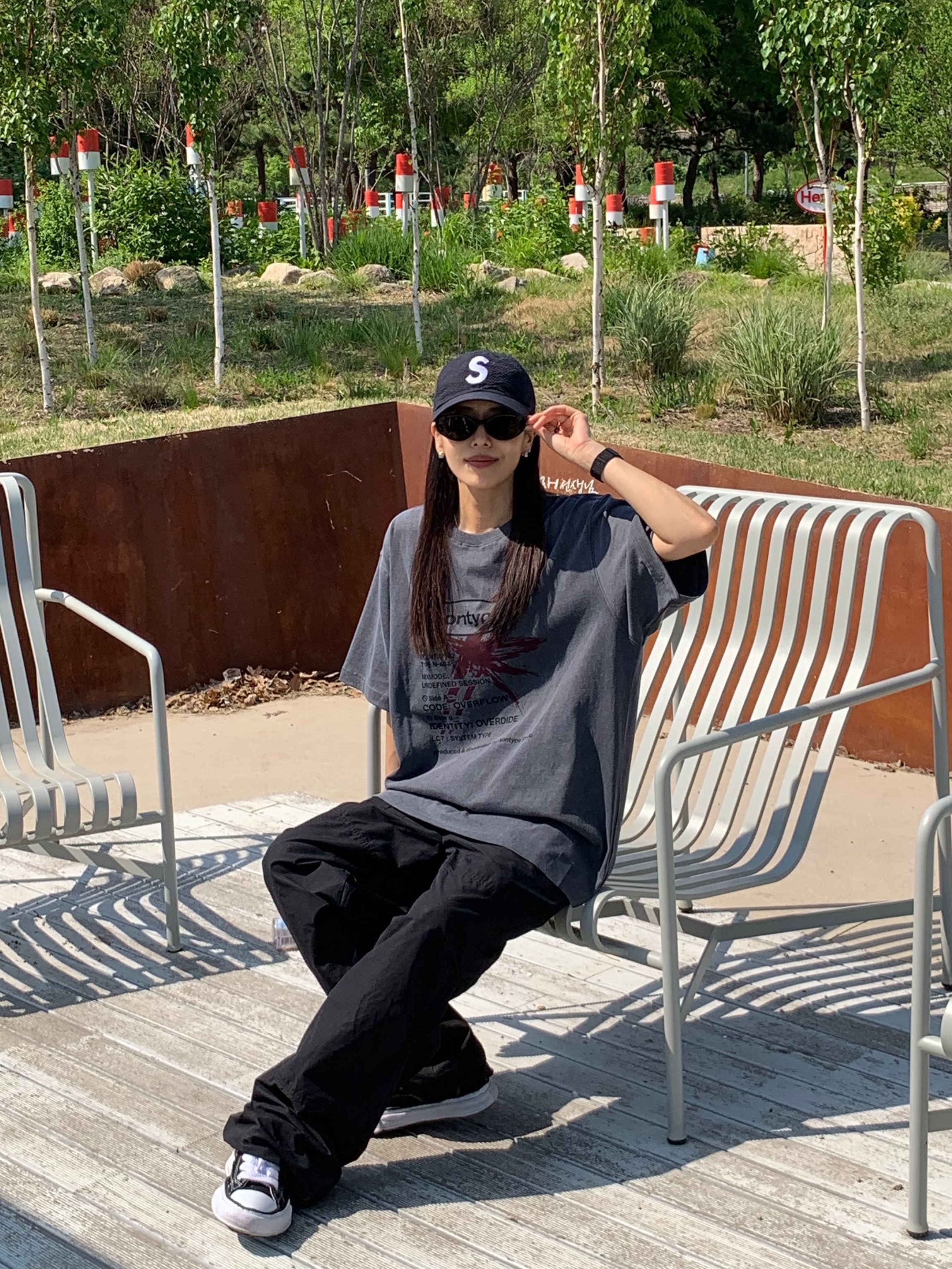 Supreme Seersucker S Logo 6-Panel Black - 24SS, Maison Mihara Yasuhiro Peterson OG Sole Canvas Low Sneakers Black 착용 스타일 - 5