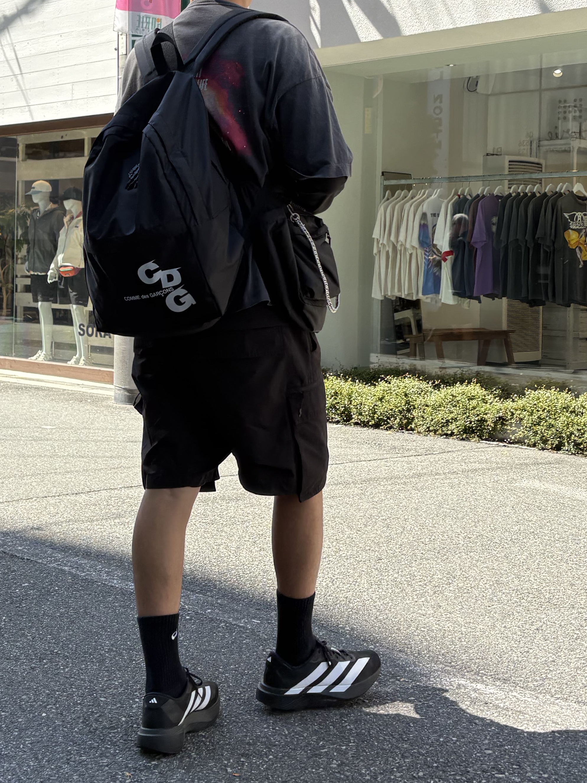 Saint Mxxxxxx Obliterate S/S T-Shirt Black - 25SS, CDG Backpack2 Black 착용 스타일