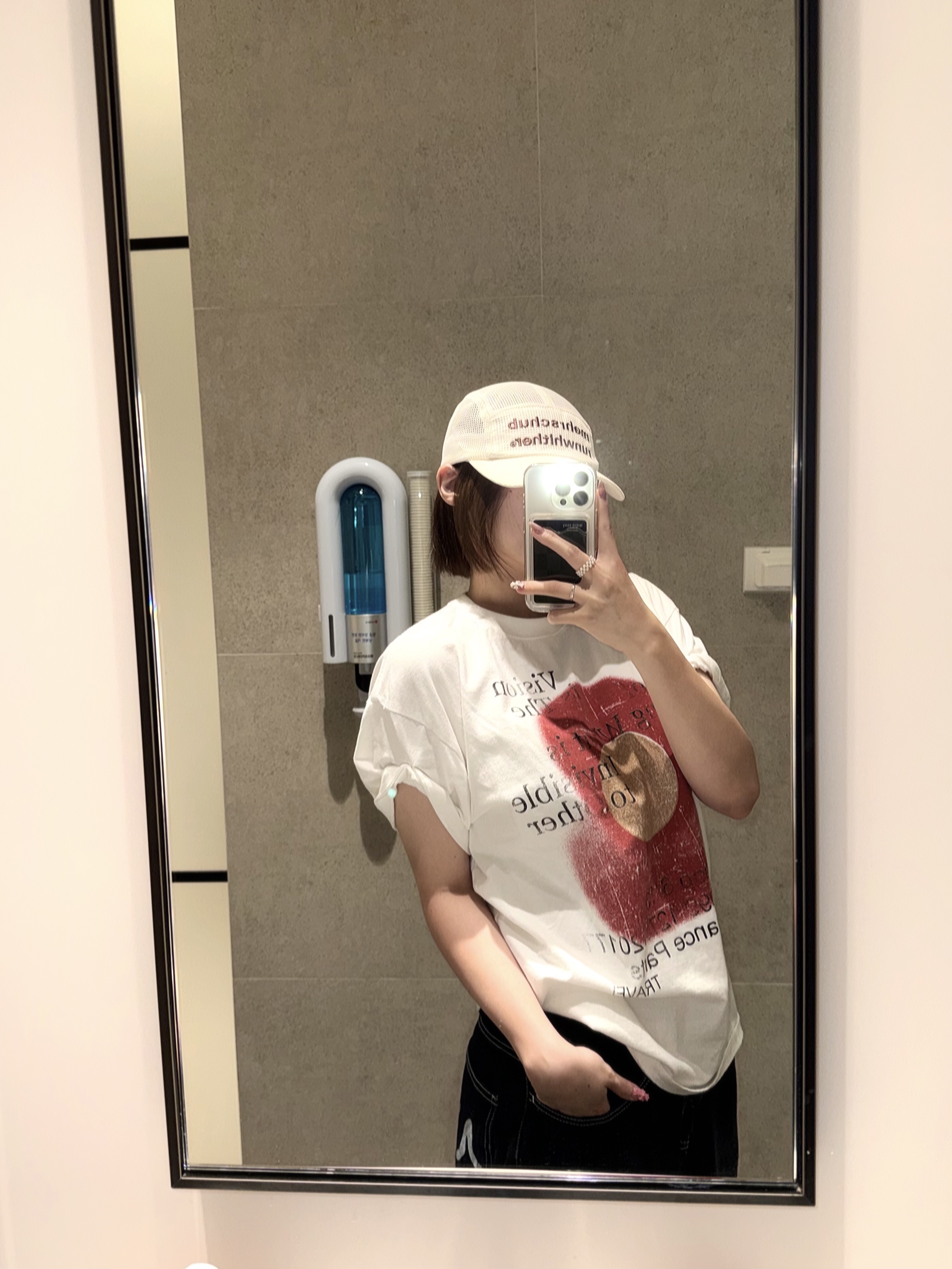 [KREAM 단독] RWR x MEHR Mesh Cap Ivory 착용 스타일 - 4