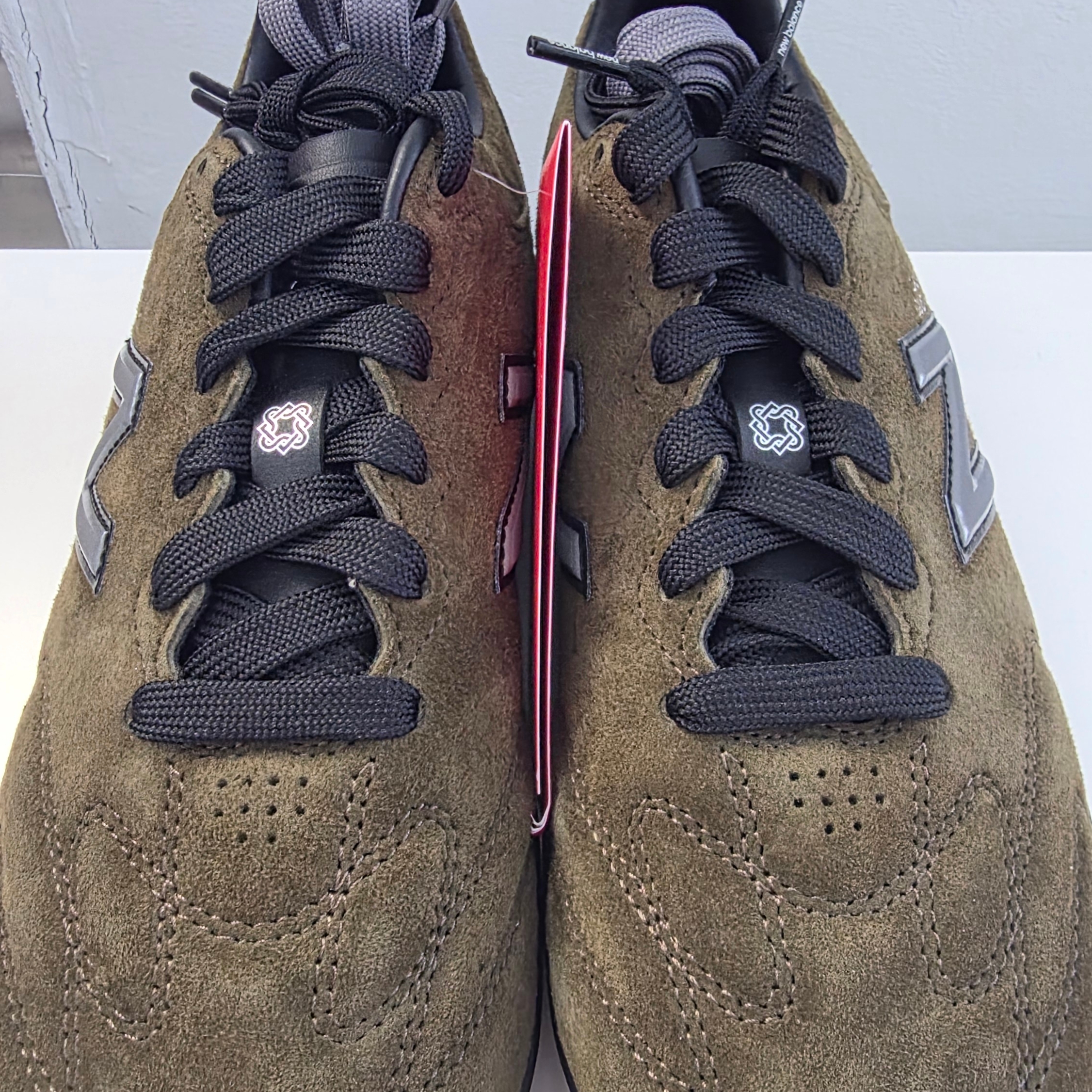 New Balance x Lack of Guidance 442 Elite Military Green 착용 스타일 - 3