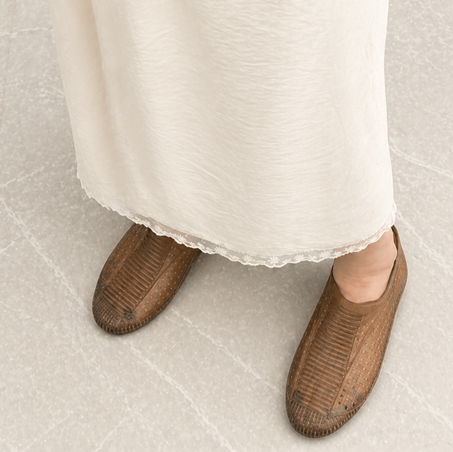 Plasticana Surfana Clog Chanvre - 26SS 착용 스타일
