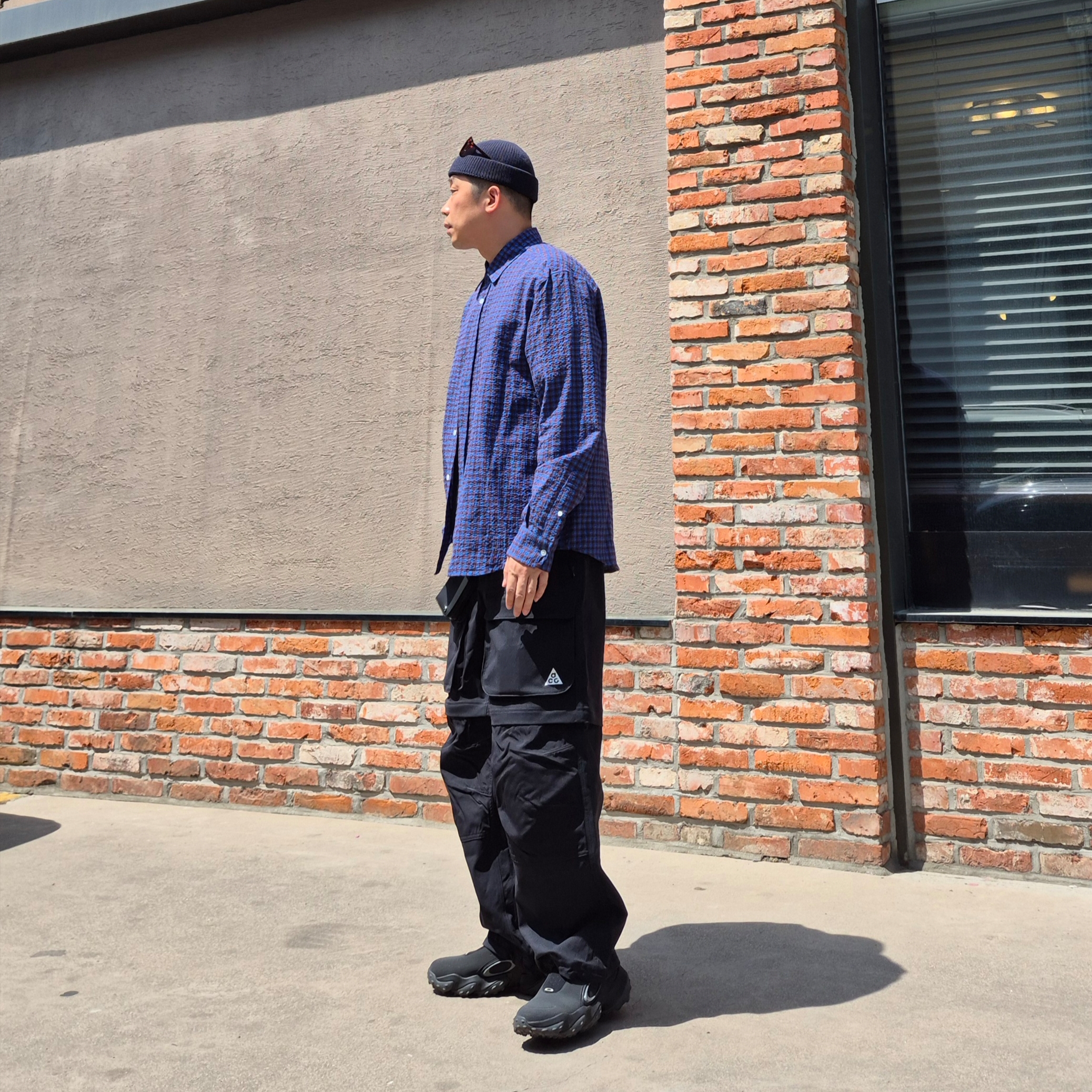 Oakley Edge Icon Blackout, Nike ACG Smith Summit Zip Cargo Pants Black Anthracite - Asia 착용 스타일 - 4