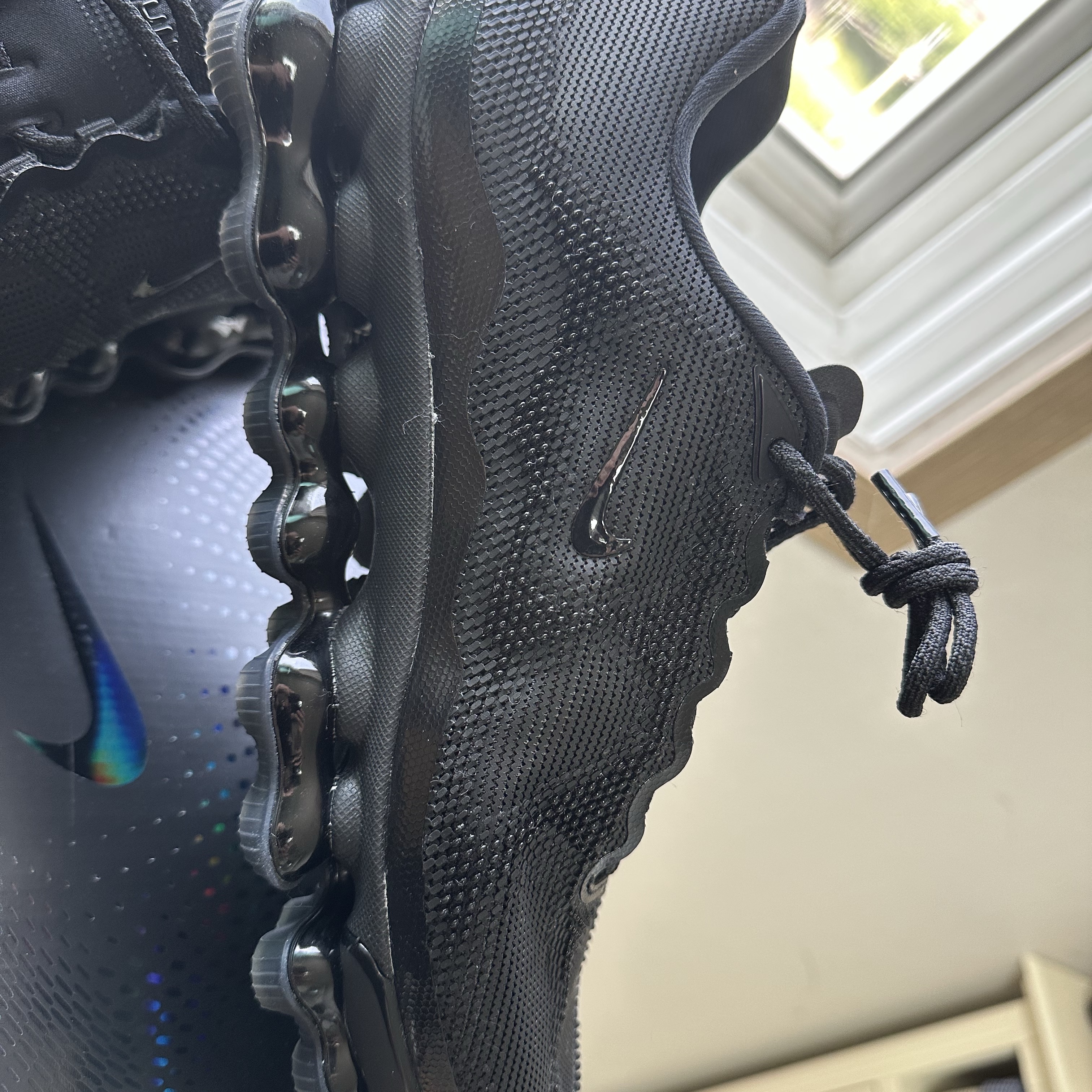 Nike Air Liquid Max Black 착용 스타일 - 5