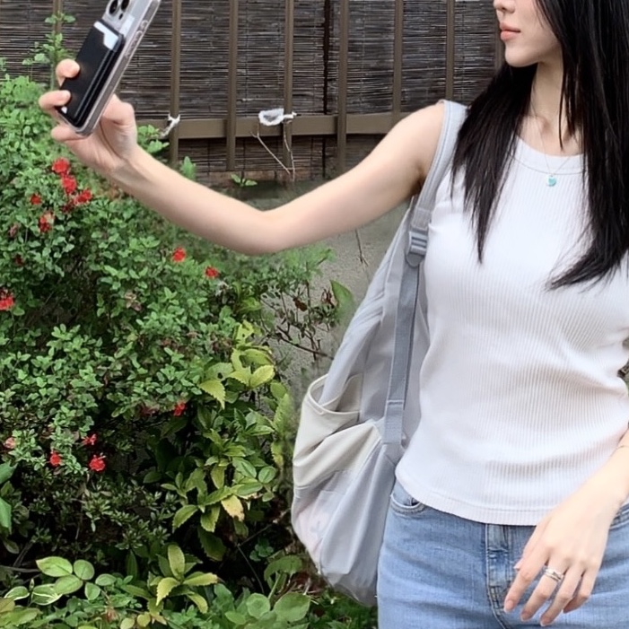 Heisan Ultra-light Compact Pocket Bag V1 Dot - Sky, Mischief x Eplc Lightweight Zip Around Backpack Light Gray 착용 스타일 - 2
