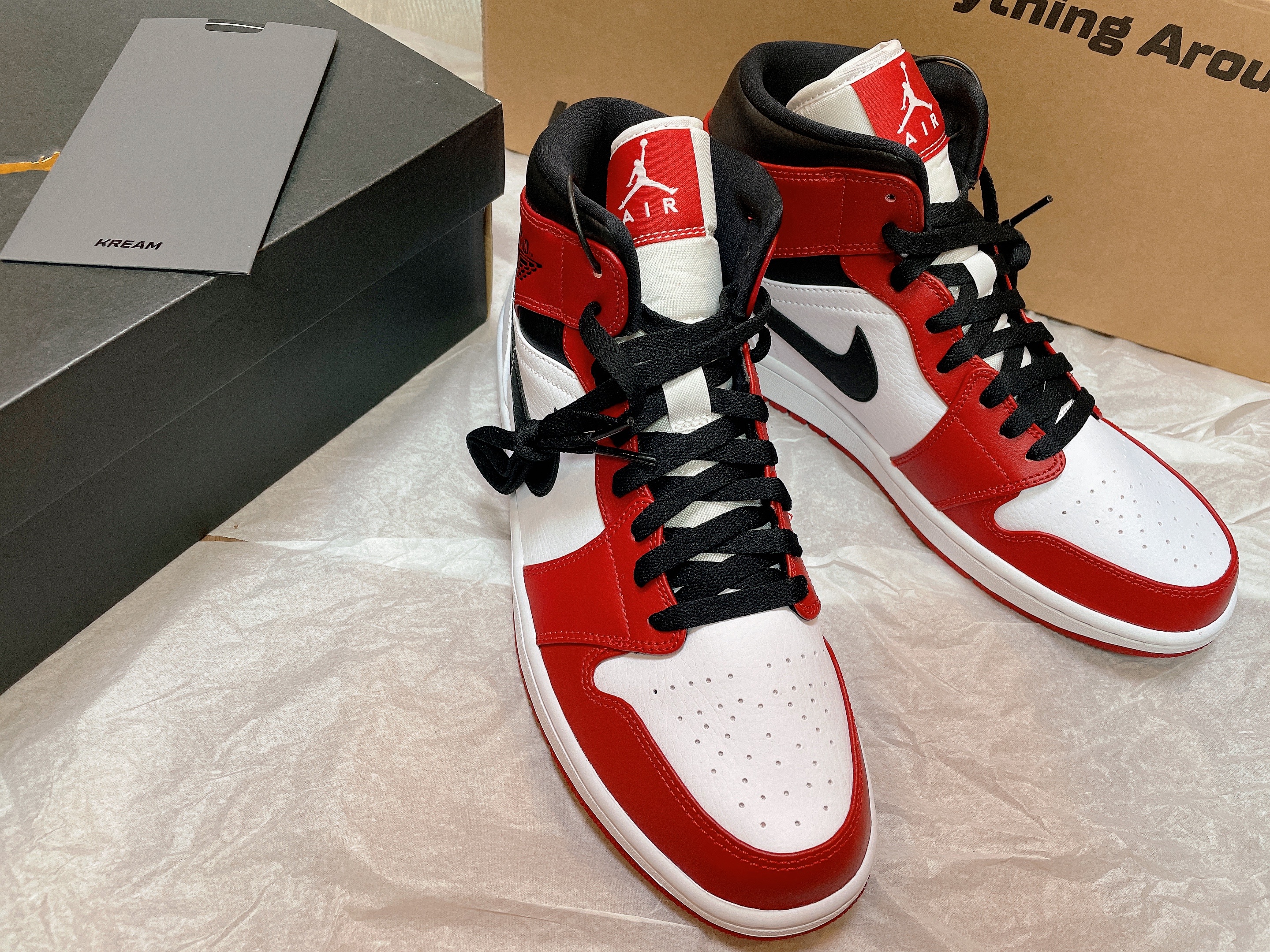 Jordan 1 Mid Chicago 2020 착용 스타일