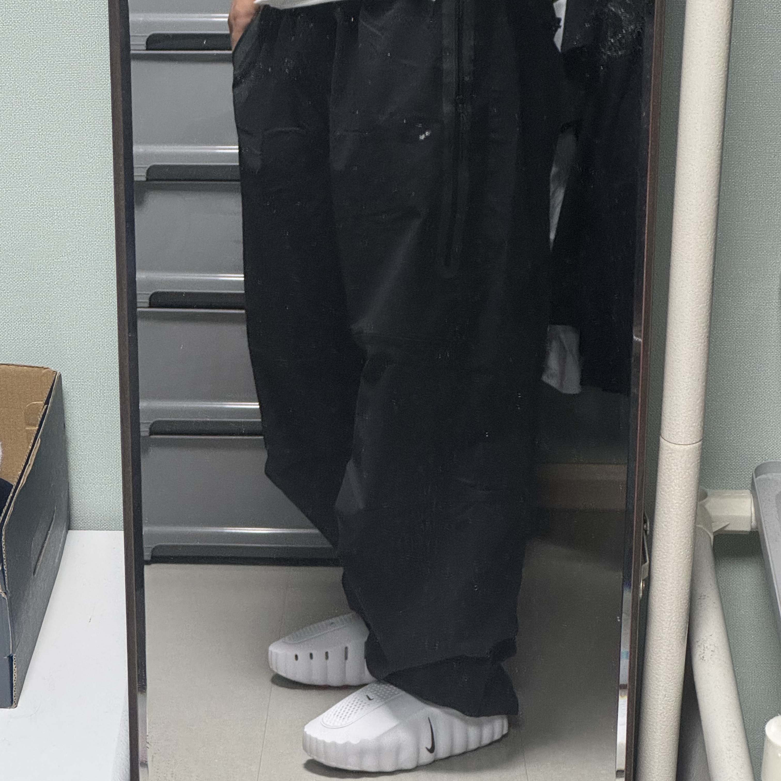 Nike Mind 001 Slide White 착용 스타일 - 2