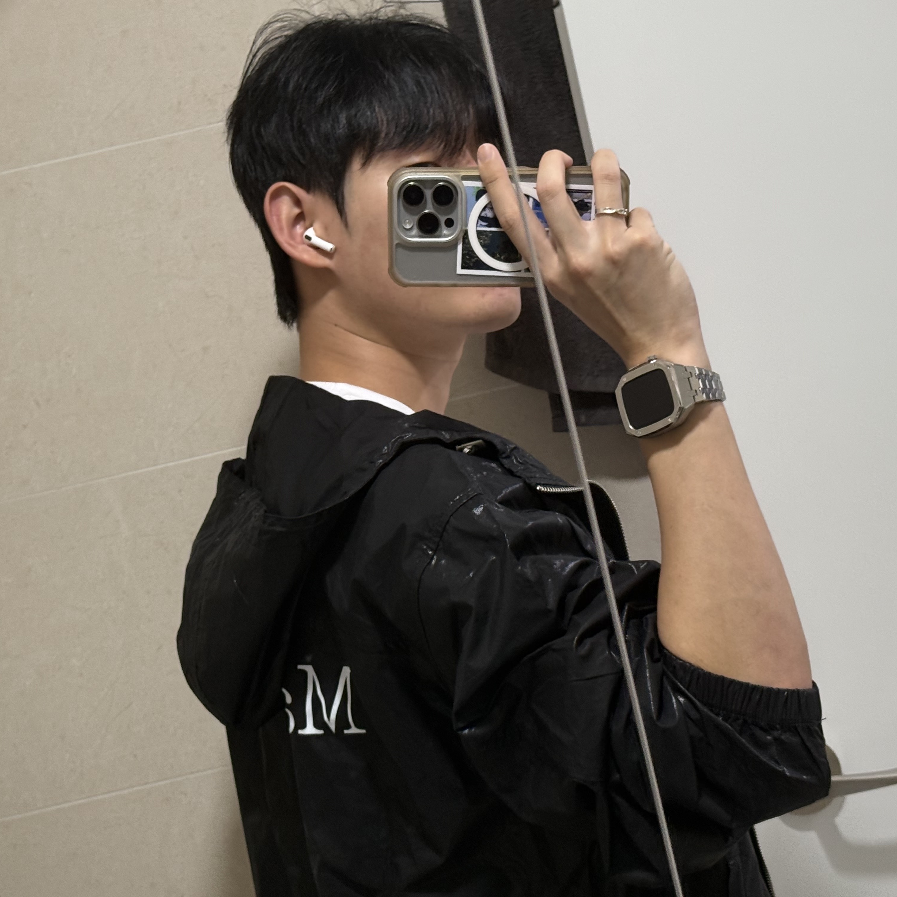 Matin Kim Matin High Neck Hoody Coating Jumper Black 착용 스타일