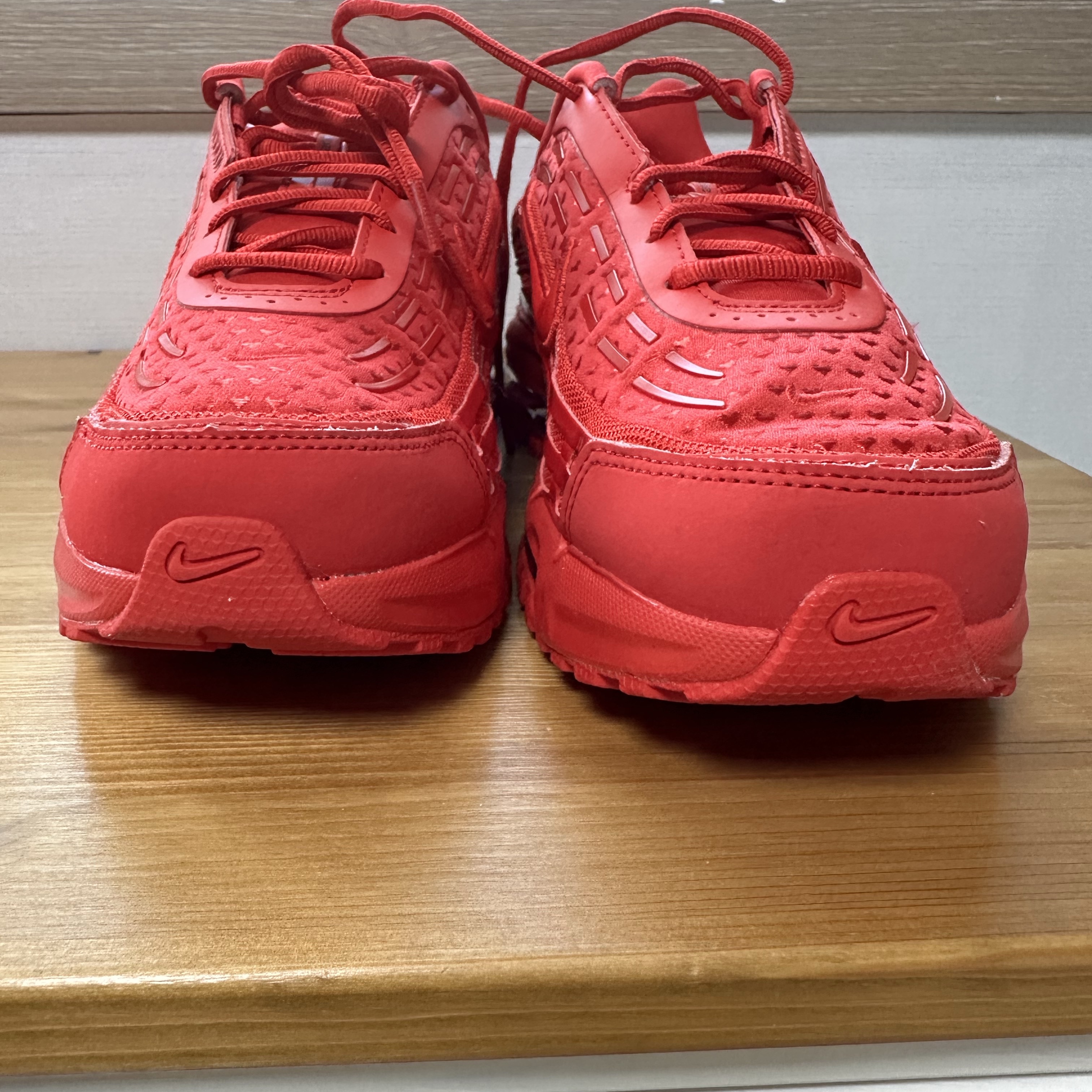 Nike Air Max TL 2.5 Valentine’s Day University Red Black 착용 스타일 - 8