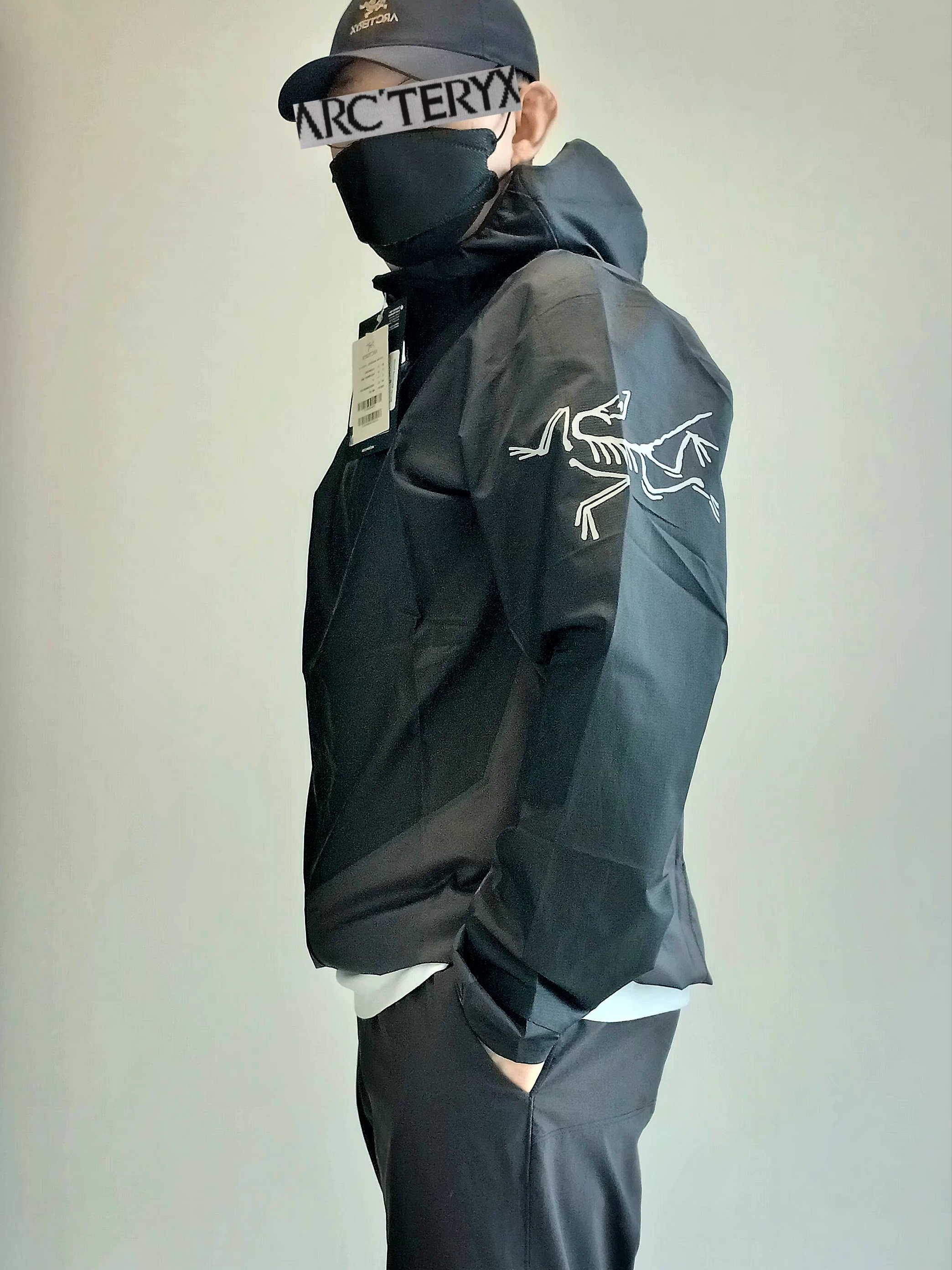 Arc'teryx Small Bird Cap 24K Black, Patagonia Terrebonne Joggers Black 착용 스타일 - 3