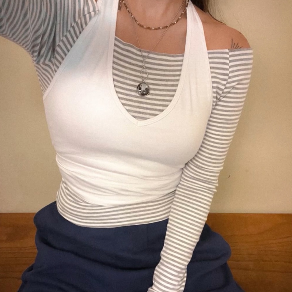 DHYANI Earthline Crop Tank 2colors 착용 스타일