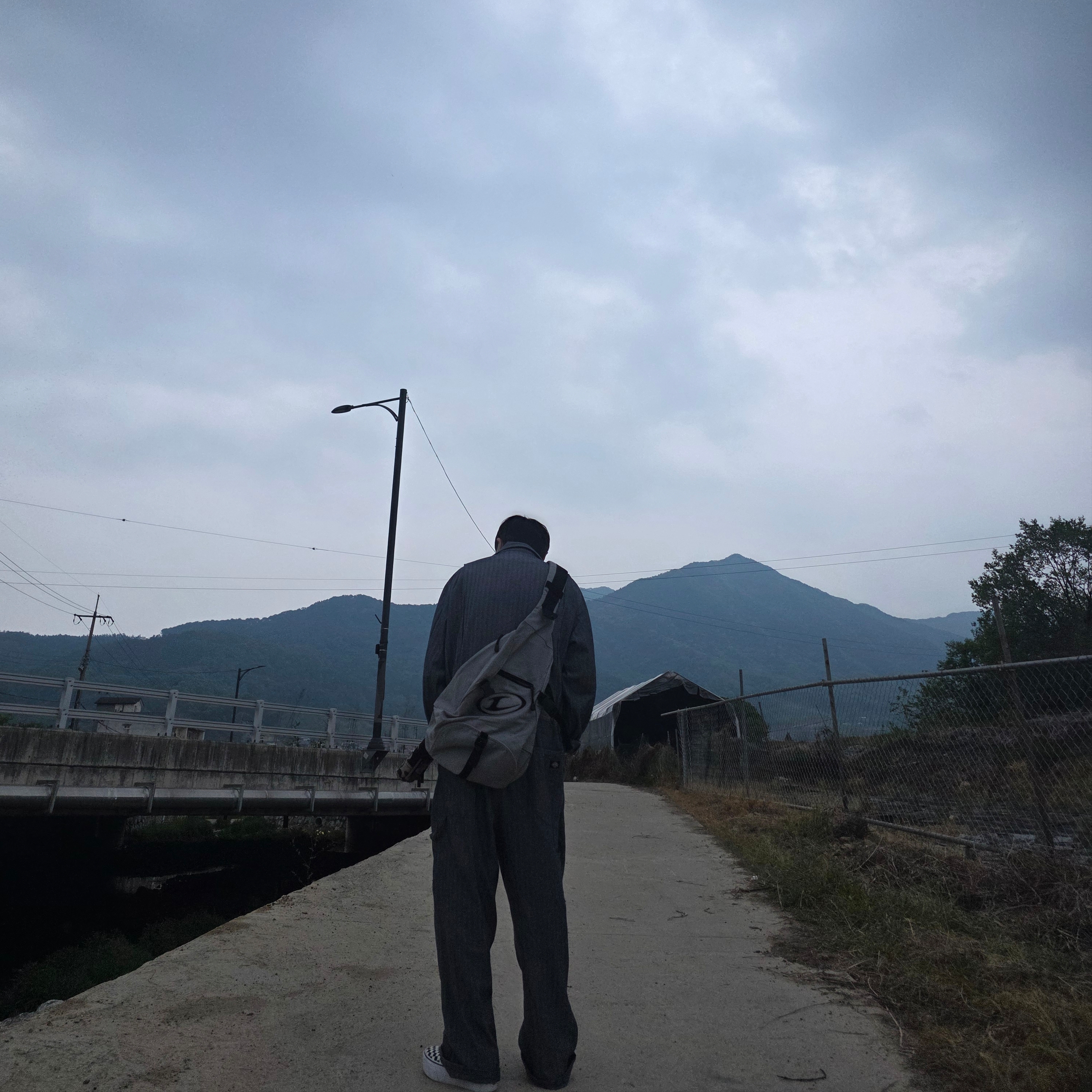 PROJEKT PRODUKT HM1 CMGR Sunglasses, Seiko SWR052P1 Black 착용 스타일 - 4