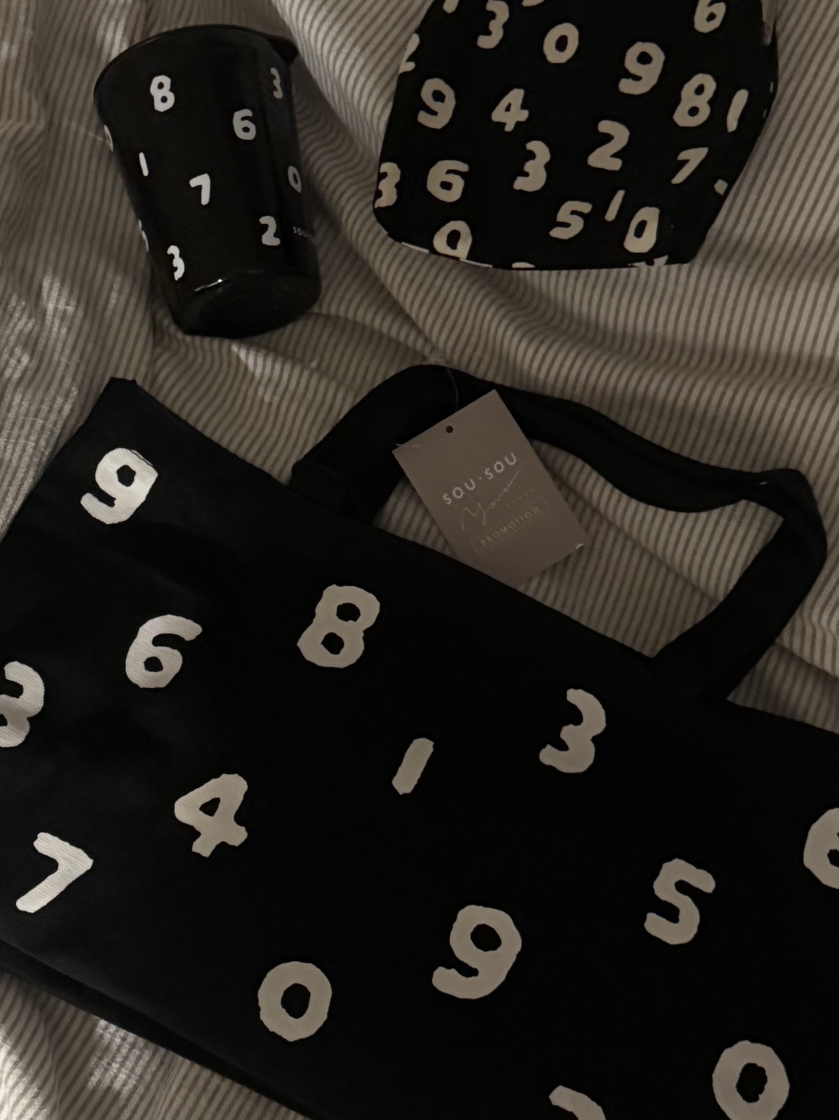 Sou Sou Promotion Canvas Small Tote Bag Black 착용 스타일 - 3