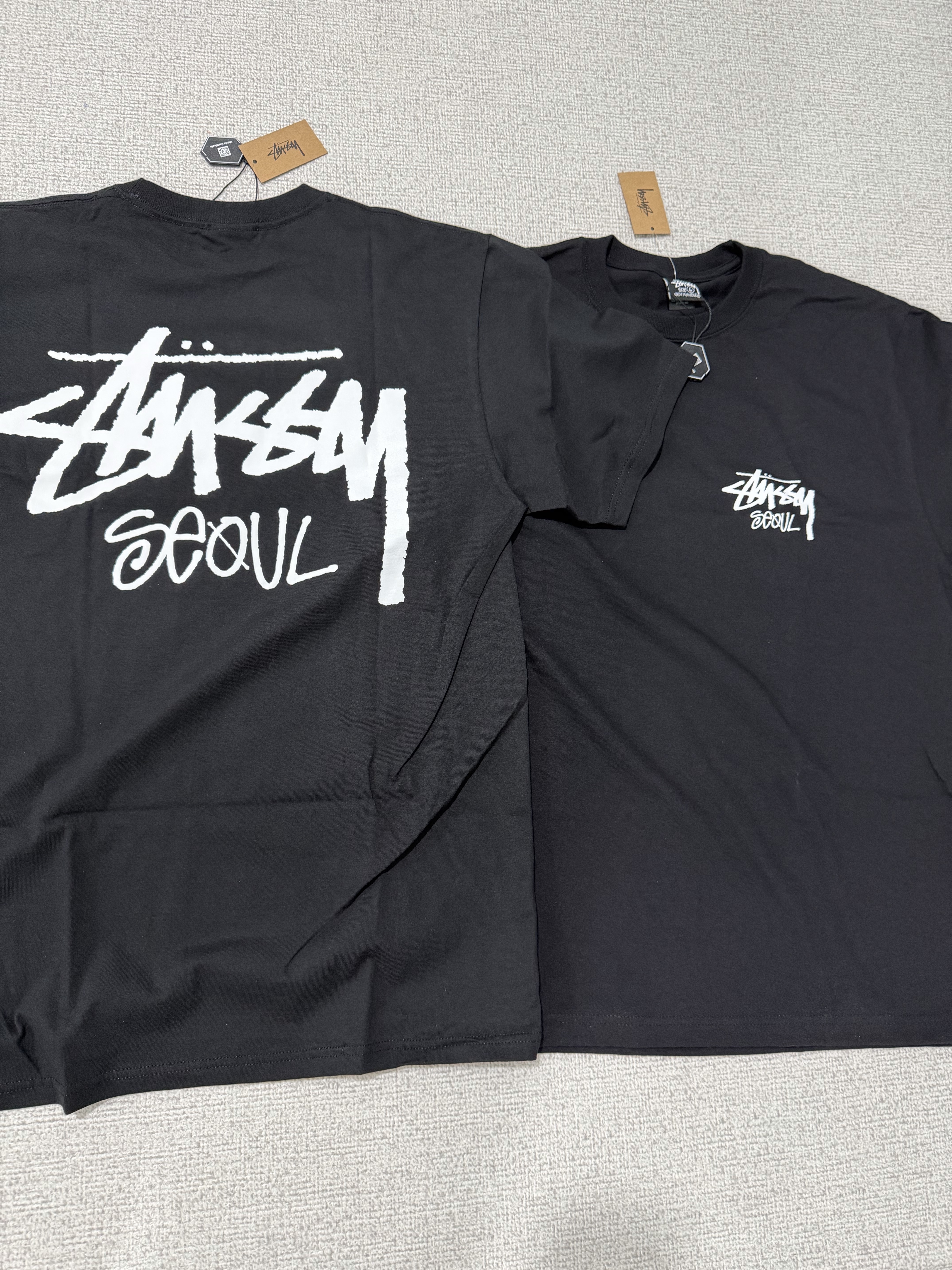 Stussy Stock Seoul T-Shirt Black 착용 스타일