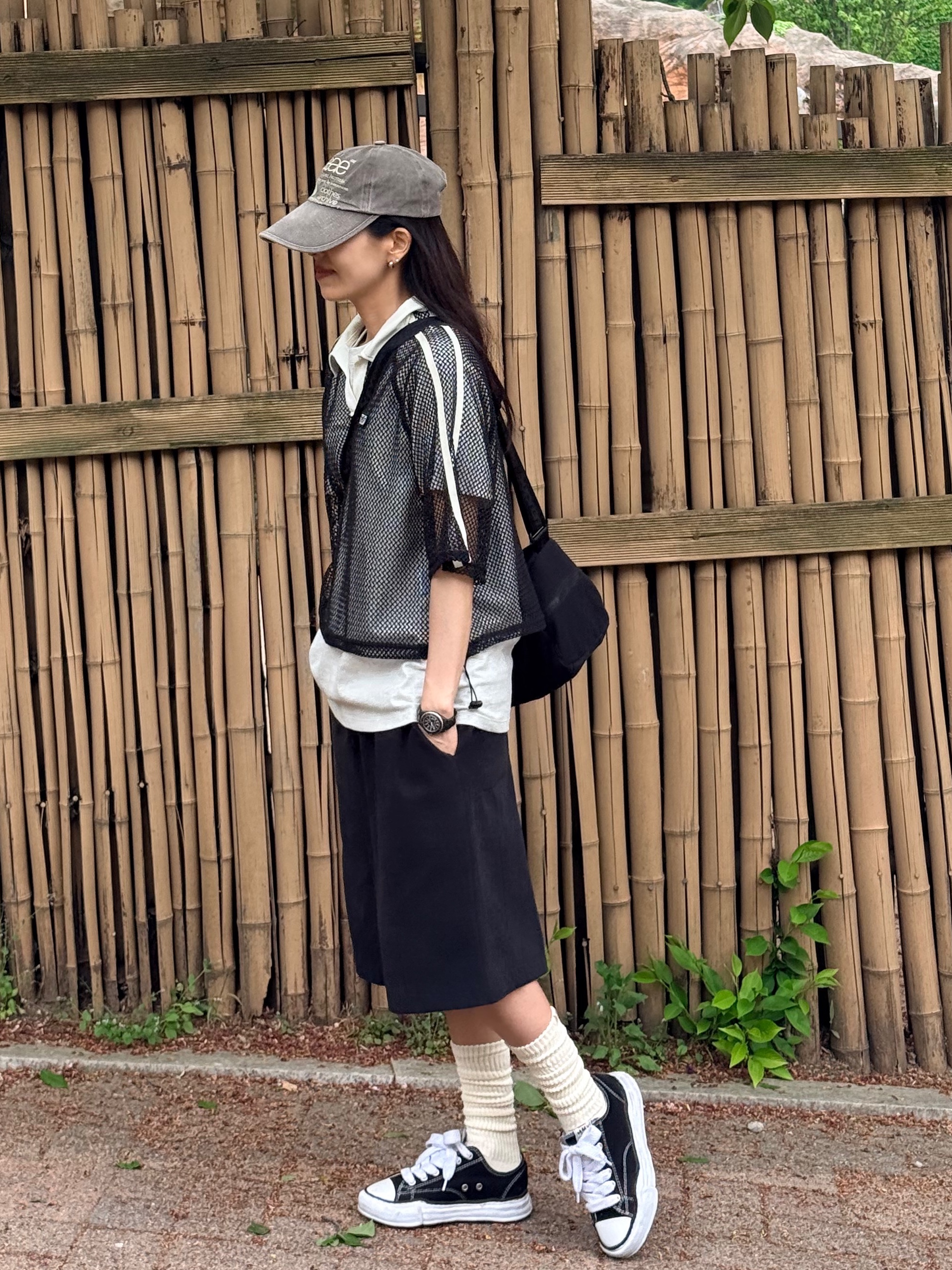 [예약 배송] AEAE Web Logo Washed 5 Pannel Ball Cap Brown, Supreme Utility Bag Black - 25SS 착용 스타일 - 3