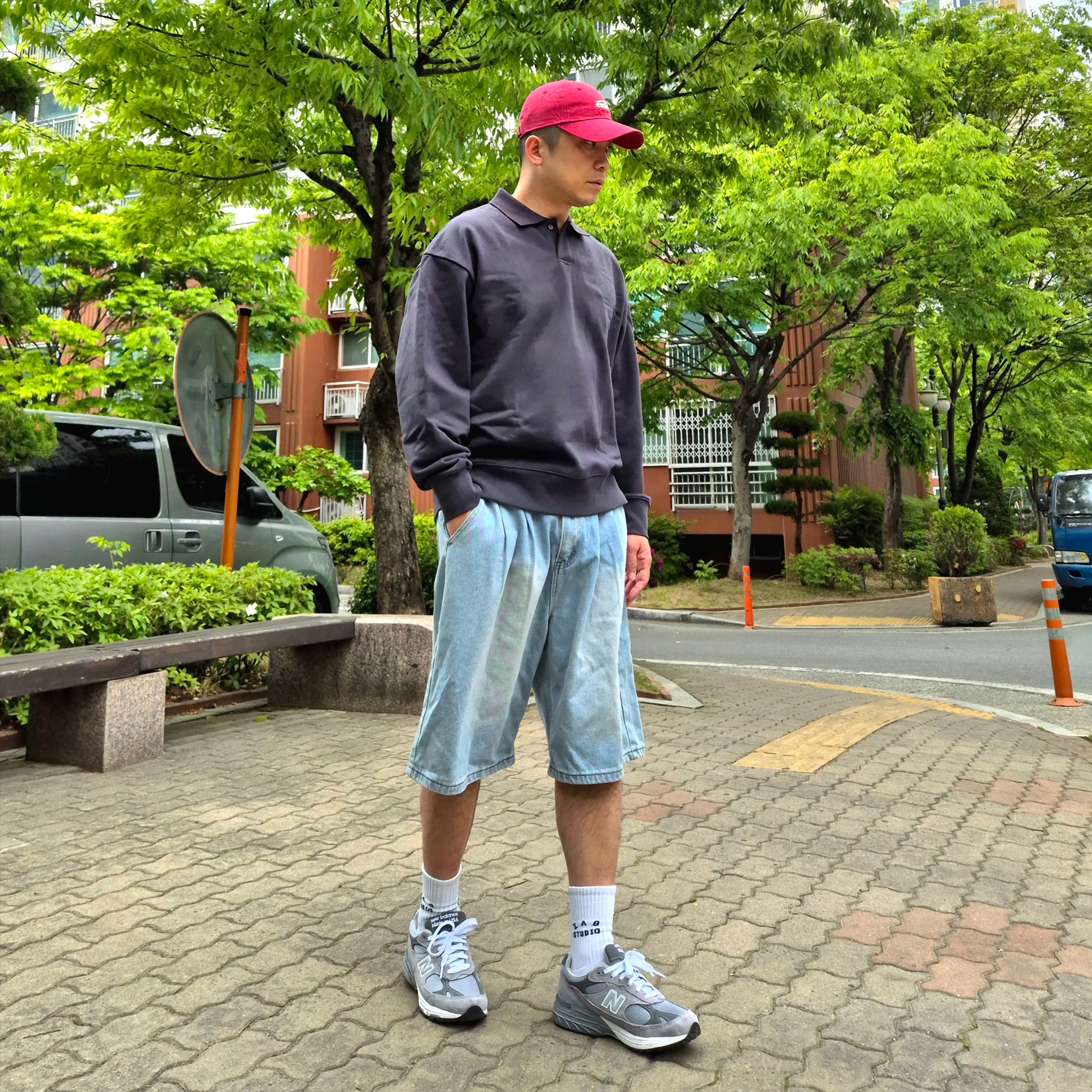 New Balance 993 Made in USA Grey - D Standard, IAB Studio Socks White (5 Pack) 착용 스타일 - 2
