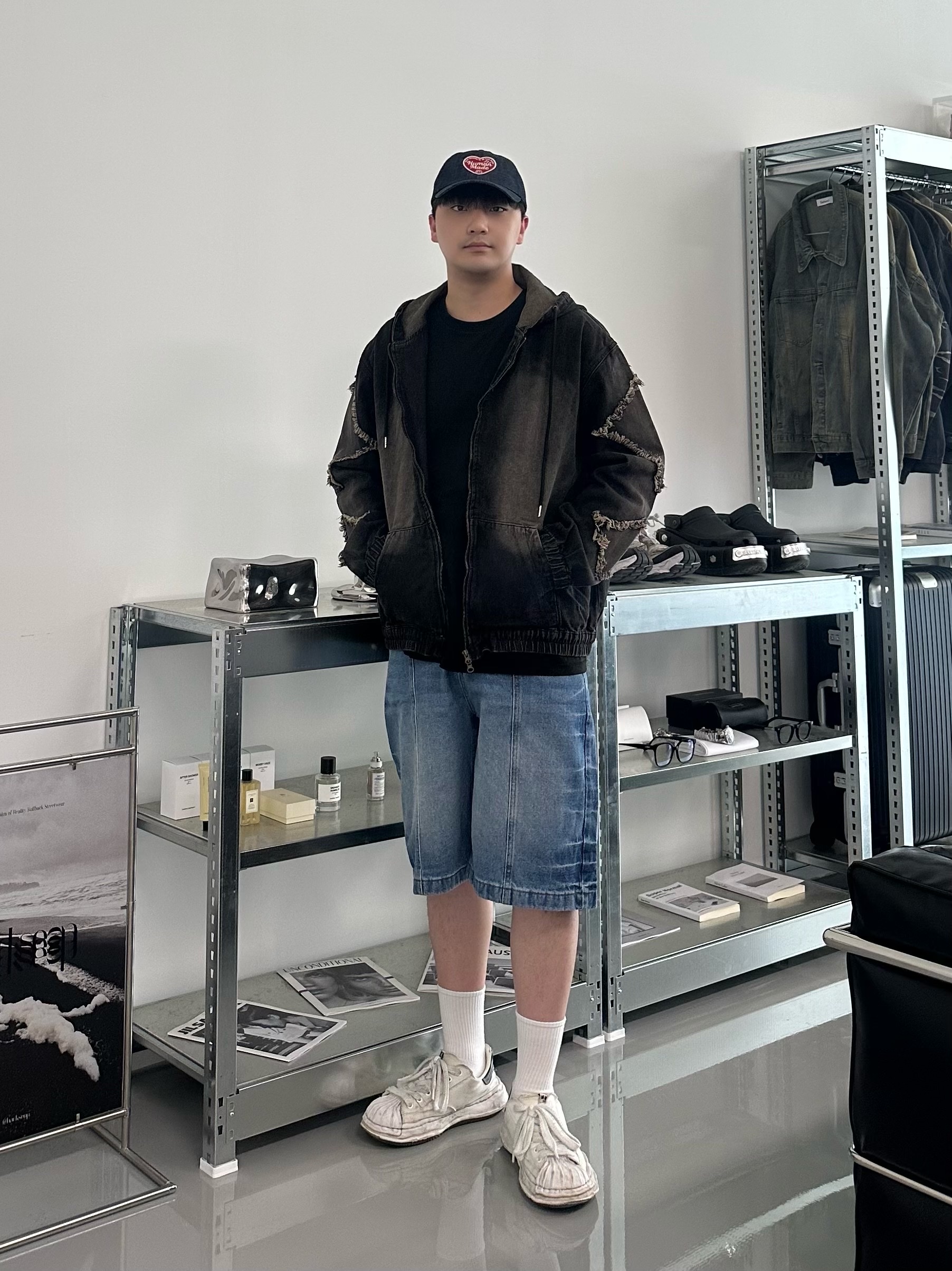 Maison Mihara Yasuhiro Blakey OG Sole Canvas Low-top Sneakers White 착용 스타일