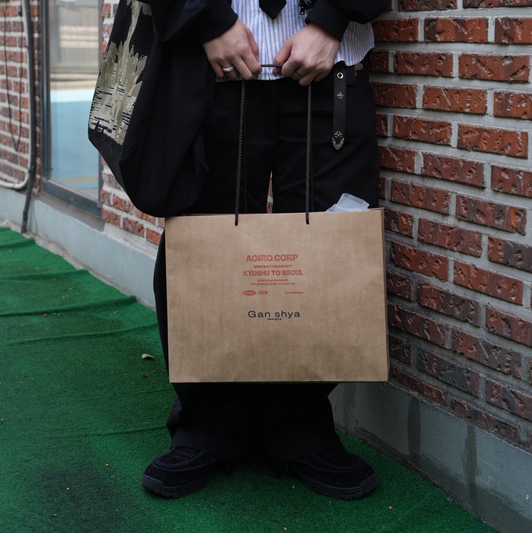 [6% 적립] Negative Three Desert Boots sneakers Black 착용 스타일 - 1