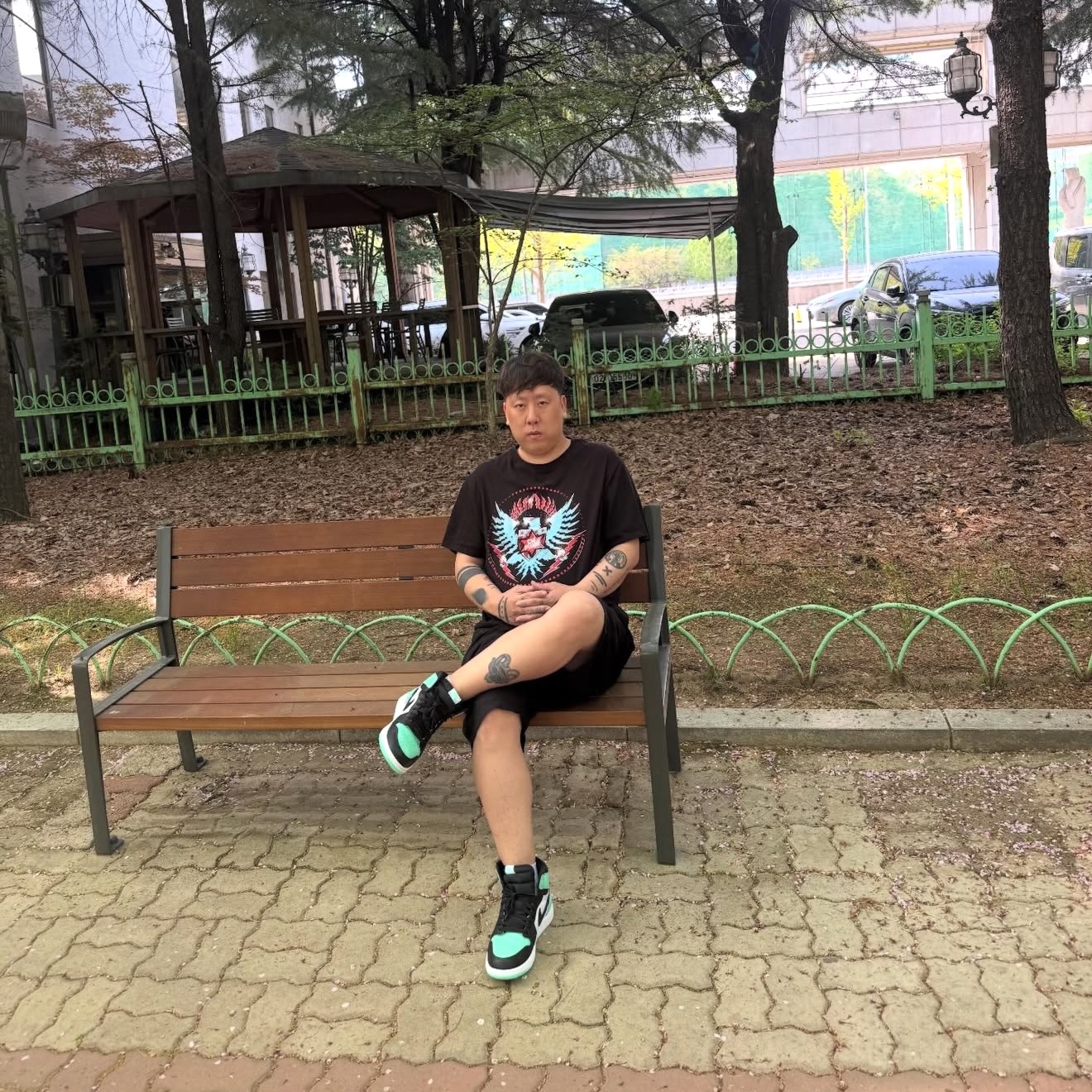 Jordan 1 Retro High OG Green Glow 착용 스타일