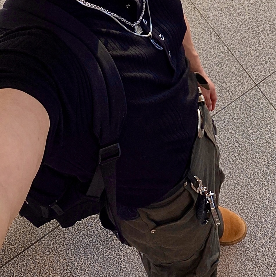 Human Made Heart Necklace Red, Matin Kim Cargo All Day Backpack Black 착용 스타일 - 2