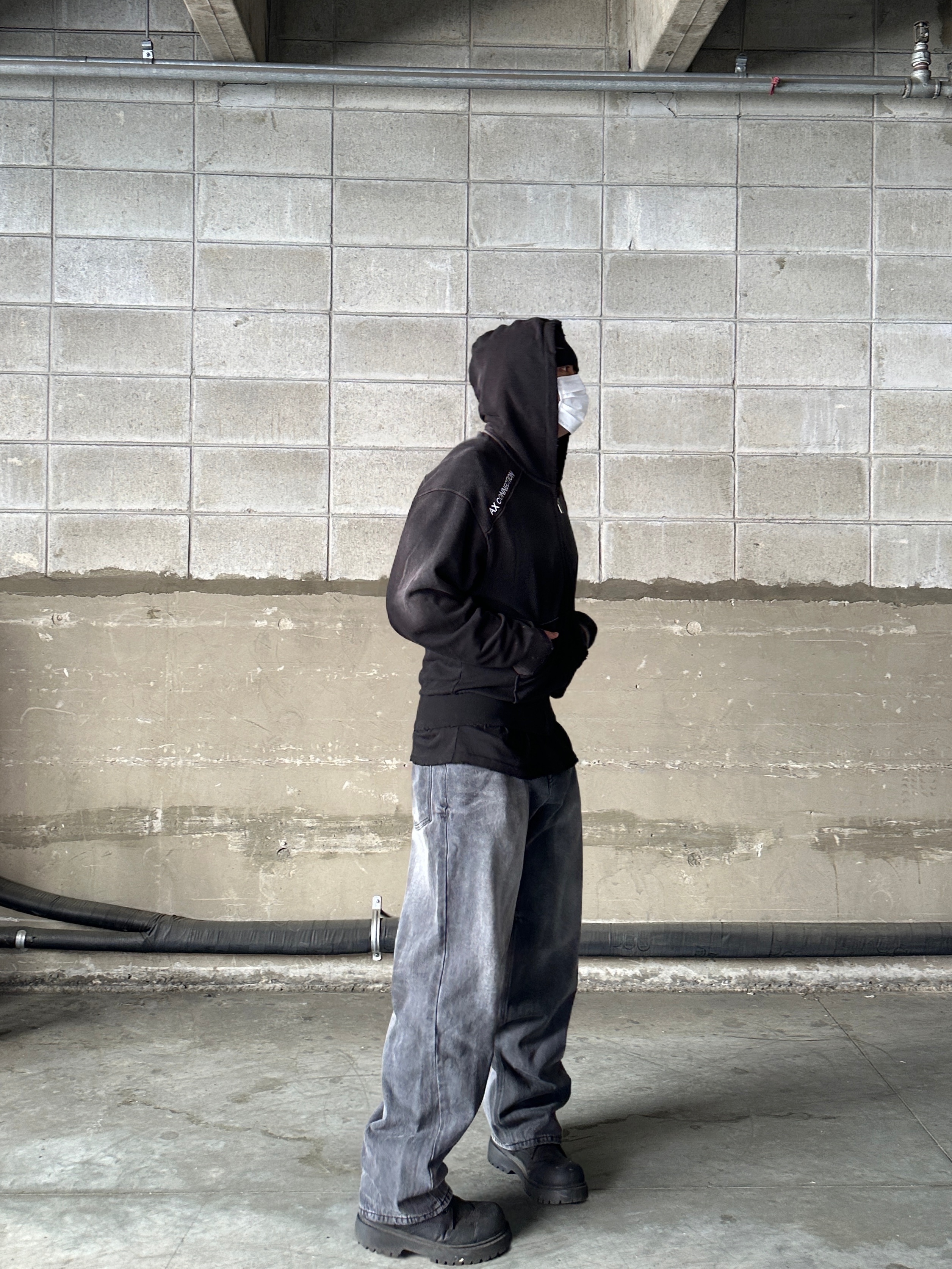 AX CONNECTION Engineered Oil Washed Wide Baggy Denim Pants Grey, AX CONNECTION Logo Sweat Hoodie Zip-up 착용 스타일
