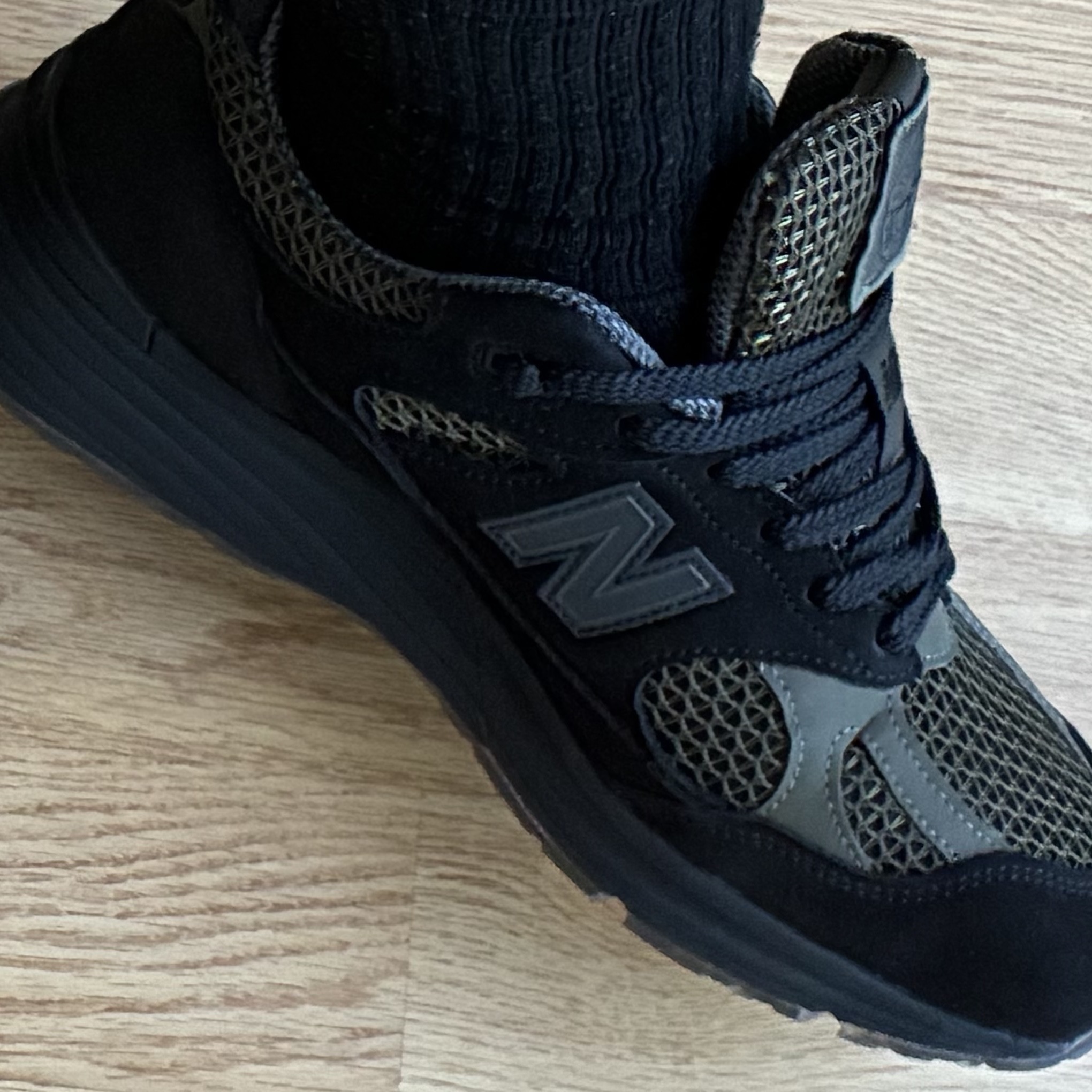 New Balance x Stone Island 991v2 Made in UK Black Olive Night 착용 스타일