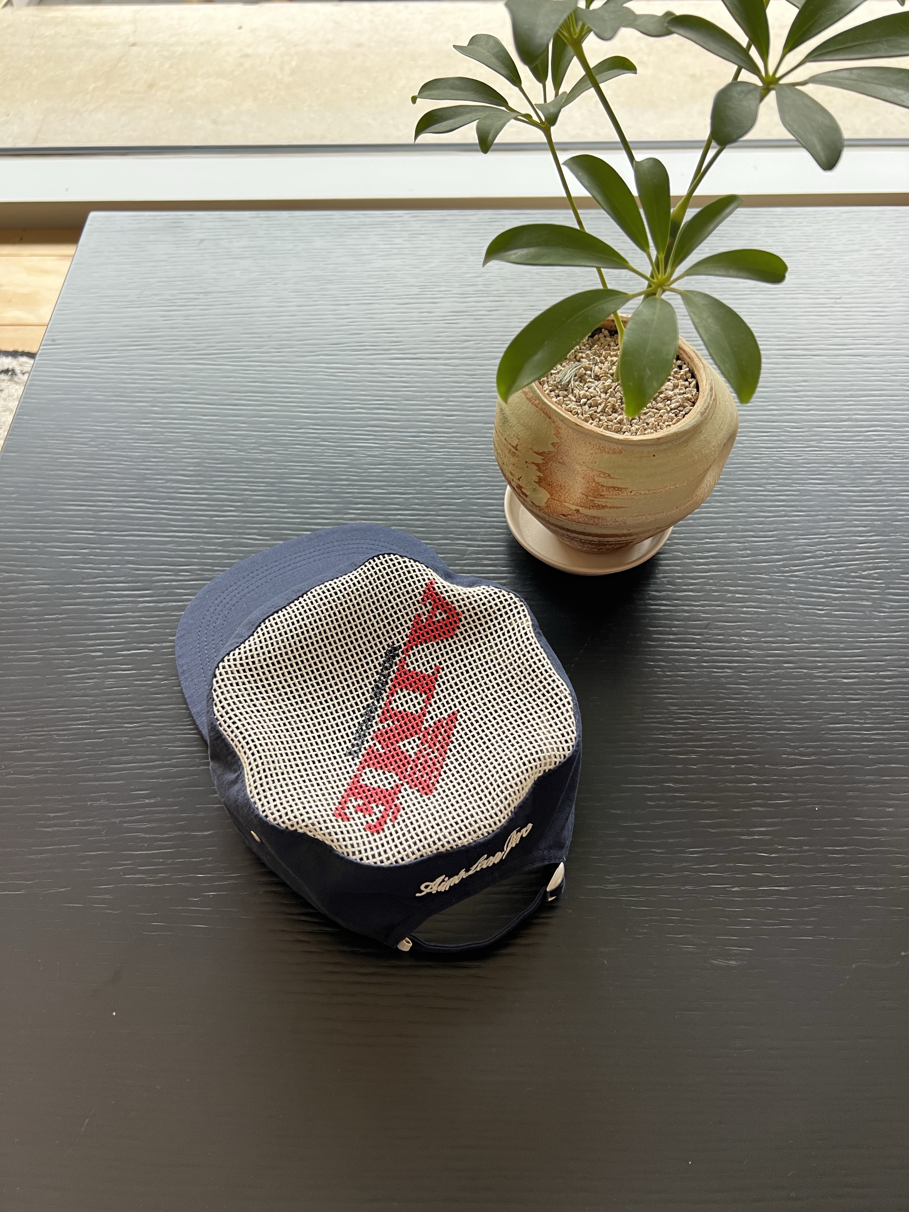Supreme Stripe Shirt White - 26SS, Aime Leon Dore Aime Painters Hat Equestrian Red 착용 스타일 - 3