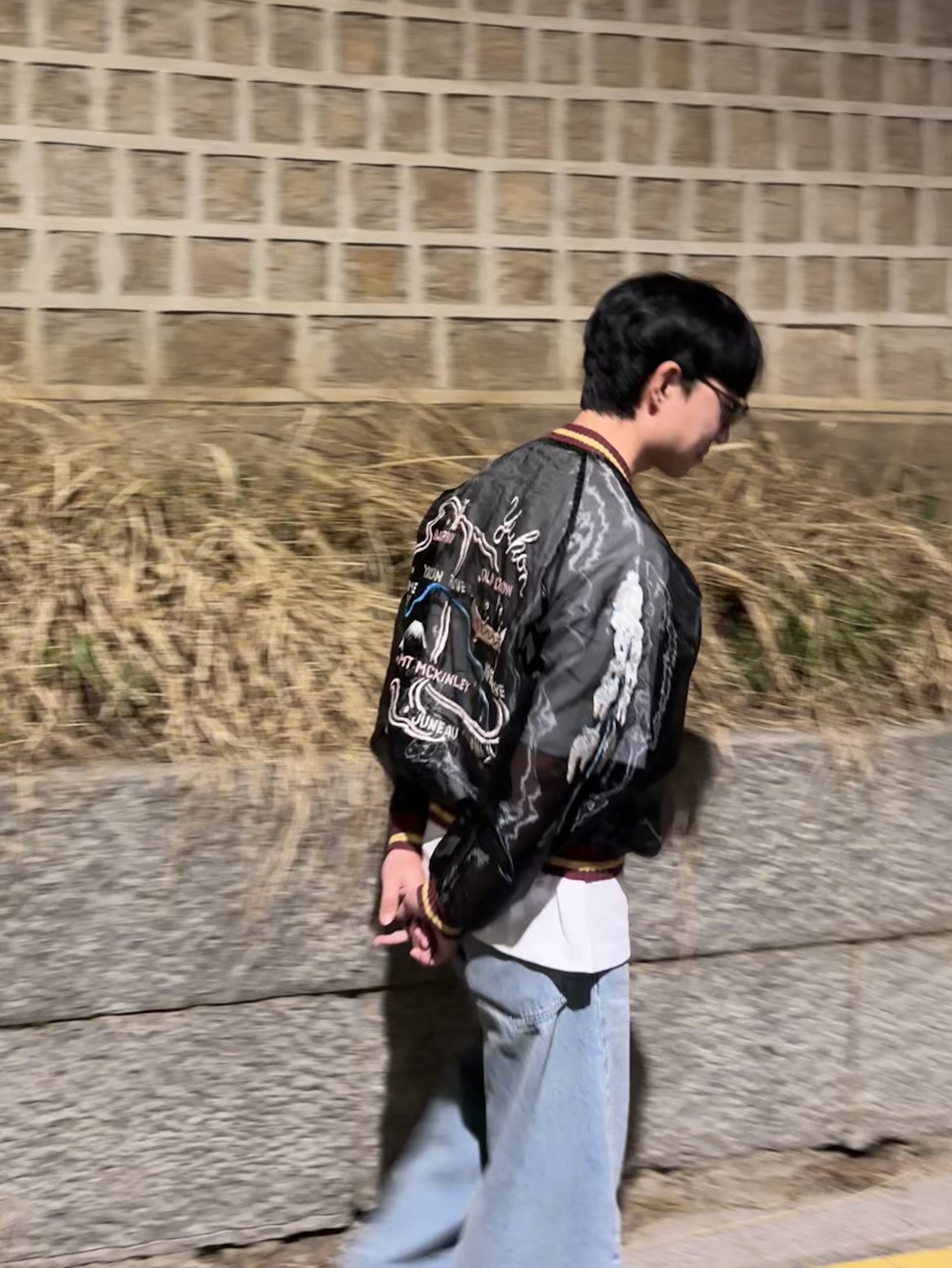 Kapital Sheer Pearl Mosquito Guard Souvenir Jacket Yukon Black, Kaneko Optical KA76R Brown Sasa 착용 스타일 - 3