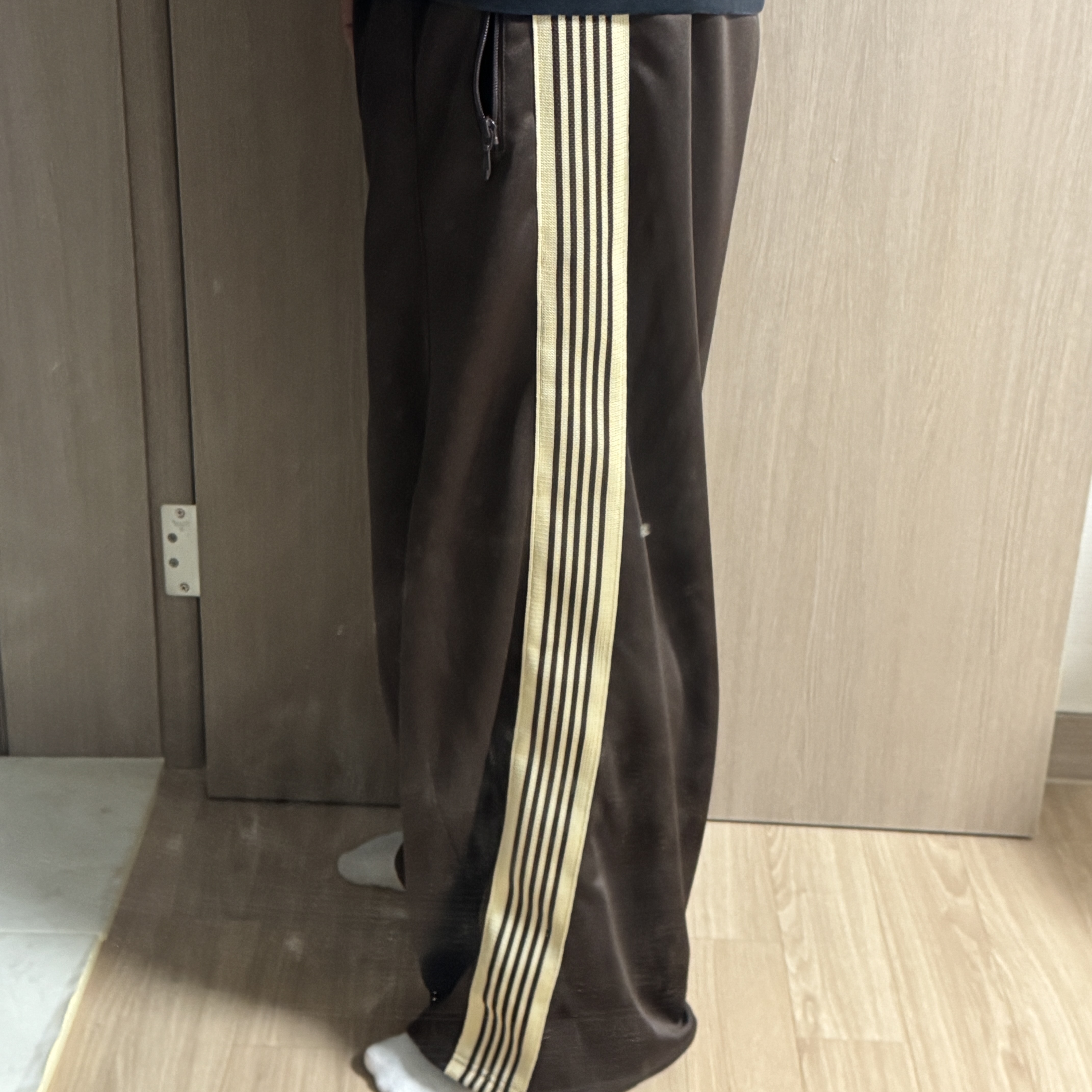 Needles x LHP H.D. Track Pants Poly Smooth Brown 착용 스타일