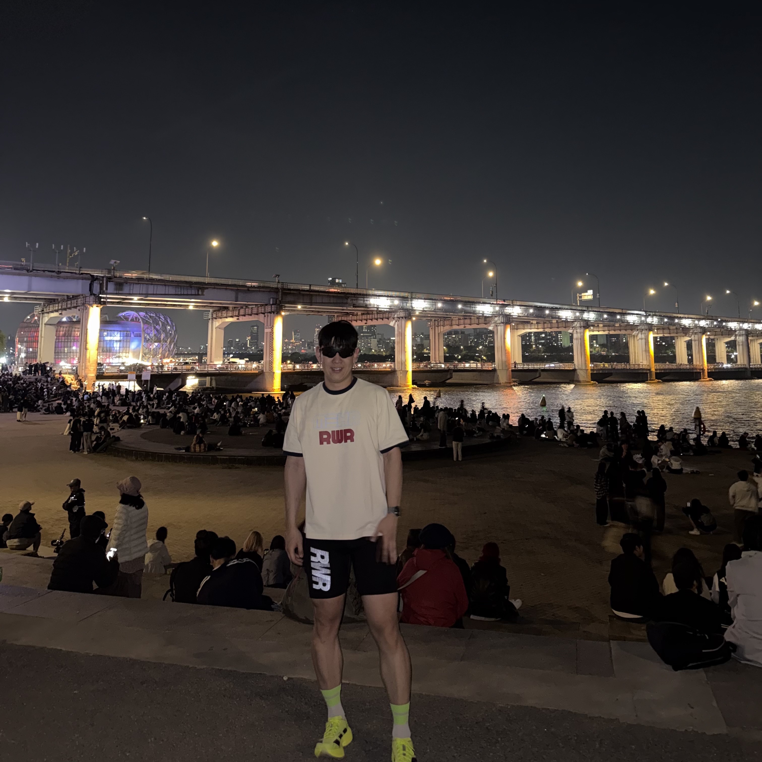 [KREAM 단독] runwhither Half Tights Black, [KREAM 단독] RWR x MEHR Ringer T-Shirt Cream 착용 스타일 - 10