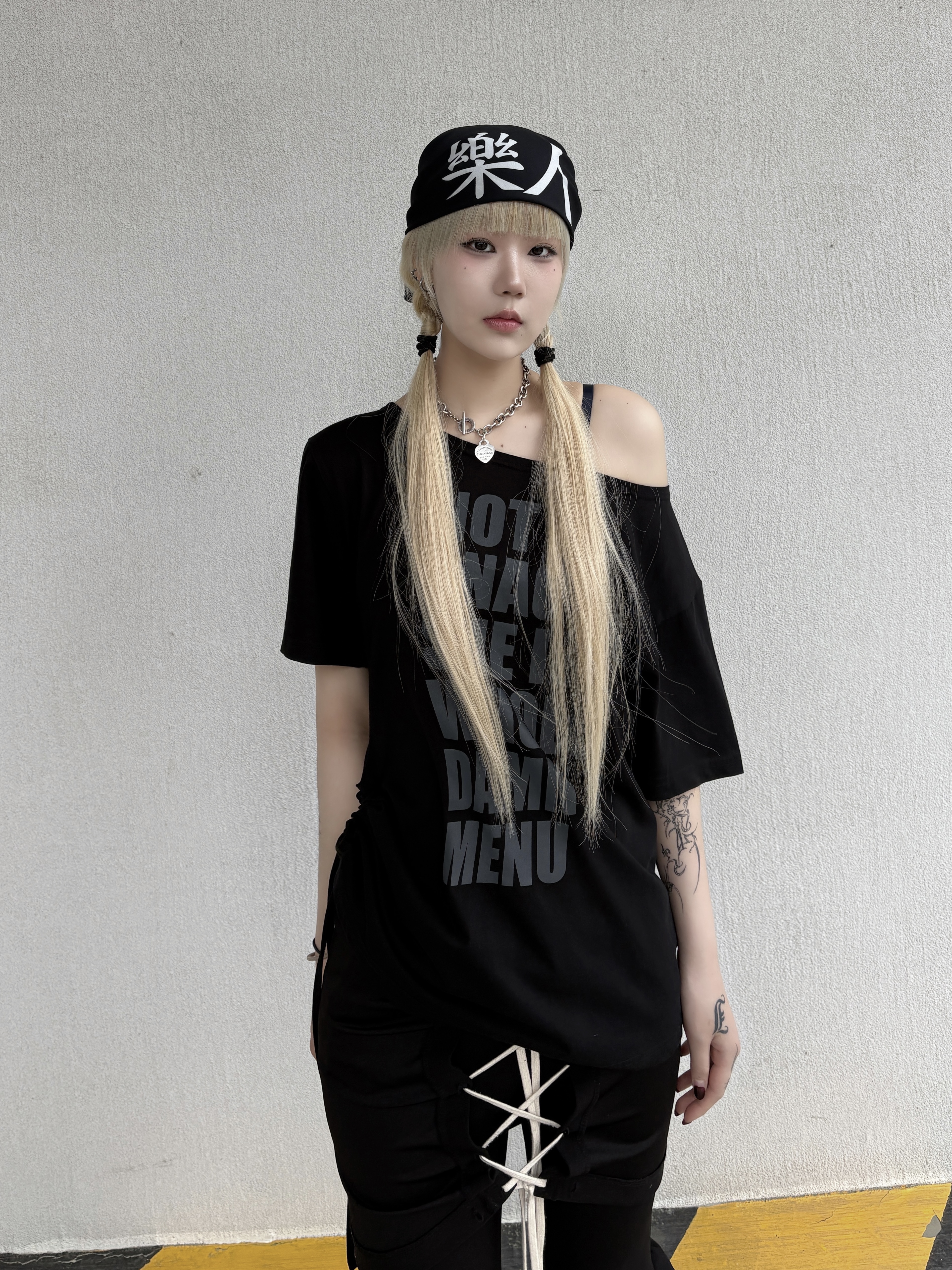 Still Lethardy Lace-Up Convertible Jumpsuit Black 착용 스타일 - 2