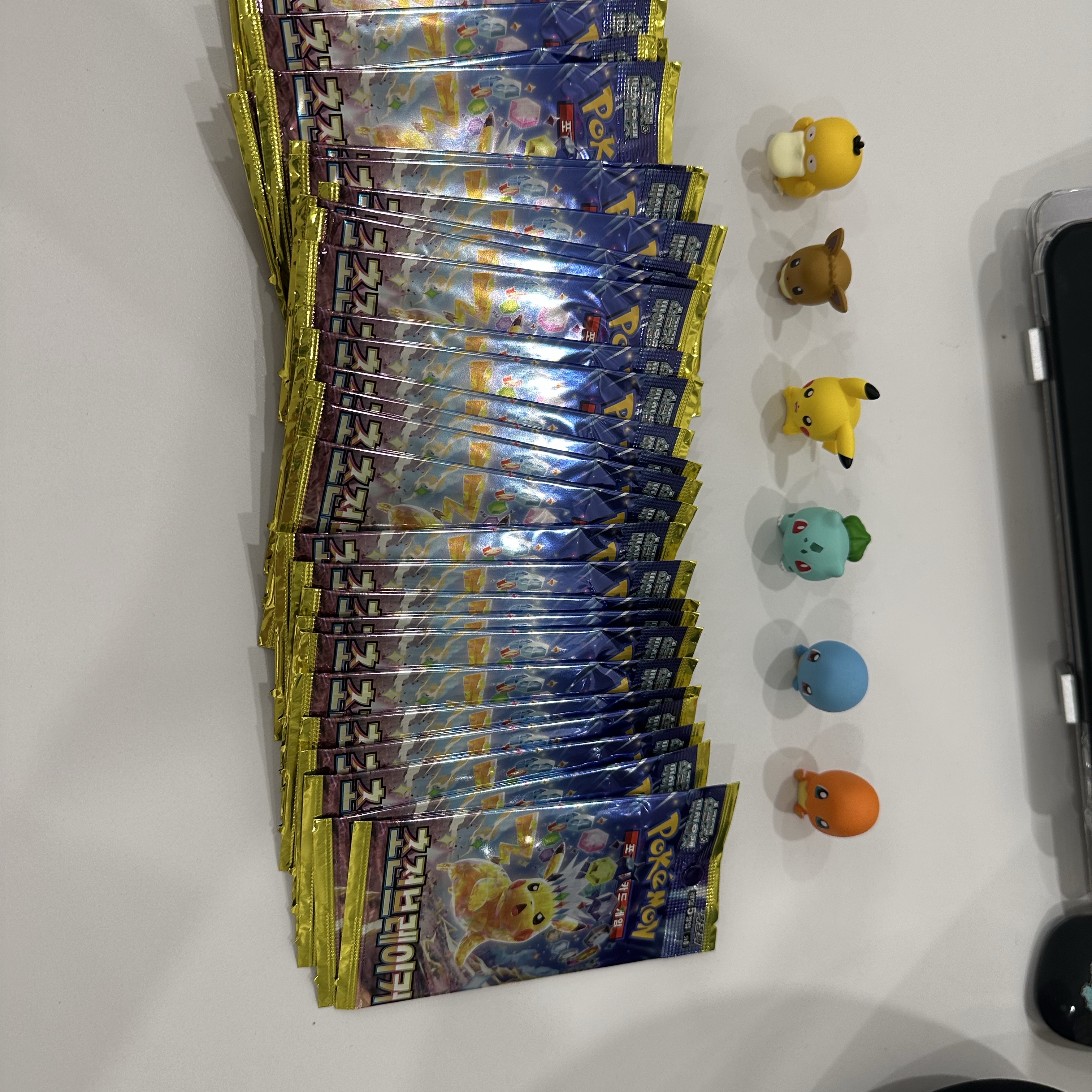 Pokemon TCG Scarlet & Violet Expansion Pack Surging Sparks Box (Pack of 30/Korean Ver.)) 착용 스타일