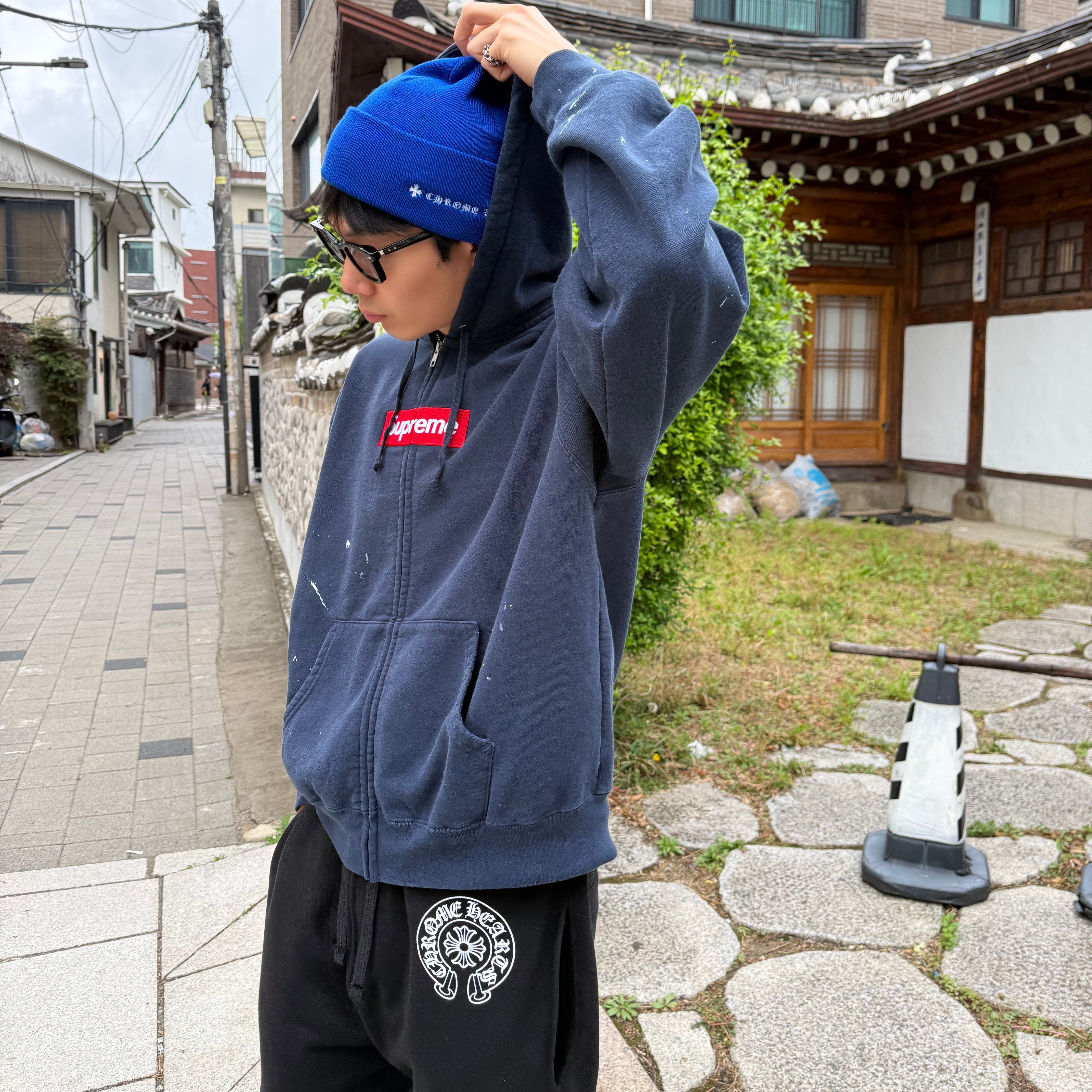 Supreme x MM6 Maison Margiela Box Logo Zip Up Hooded Sweatshirt Navy - 26SS 착용 스타일 - 1