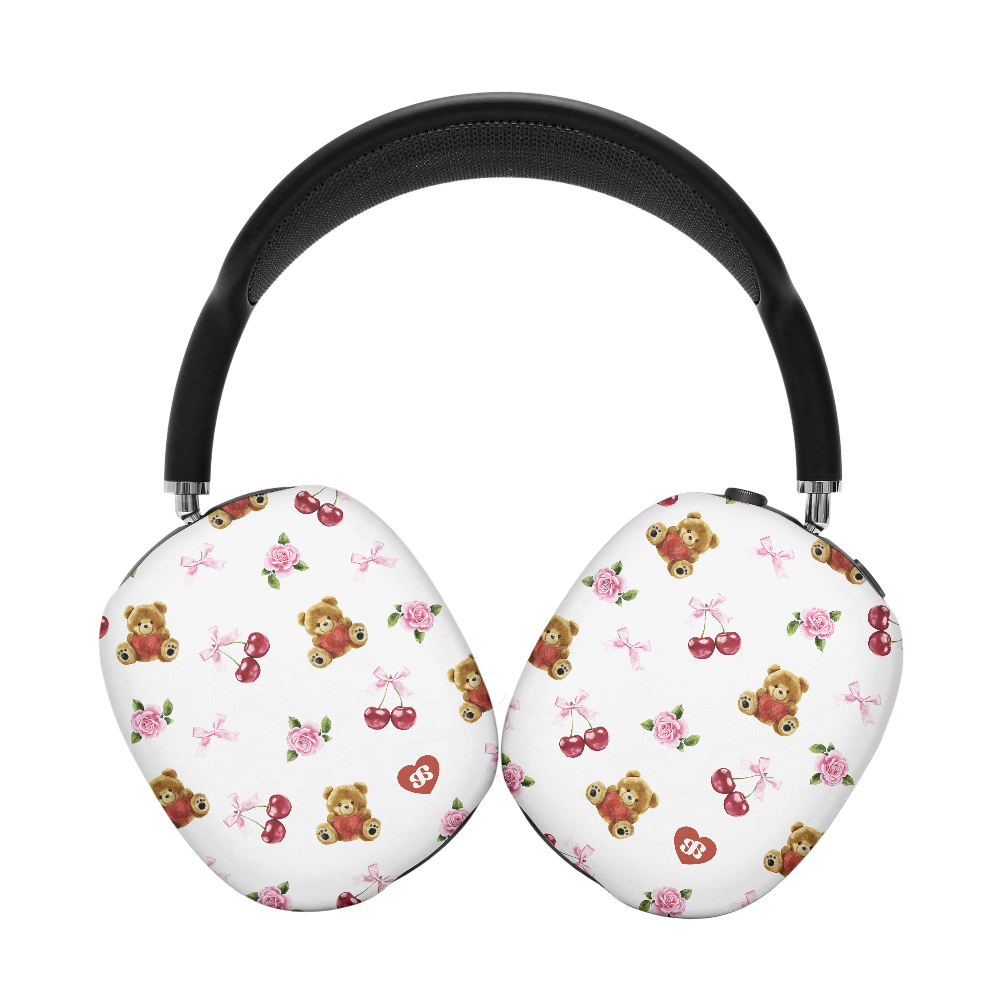 E2603_0044 earpearp Teddy Cherry AirPods Max Hard Case