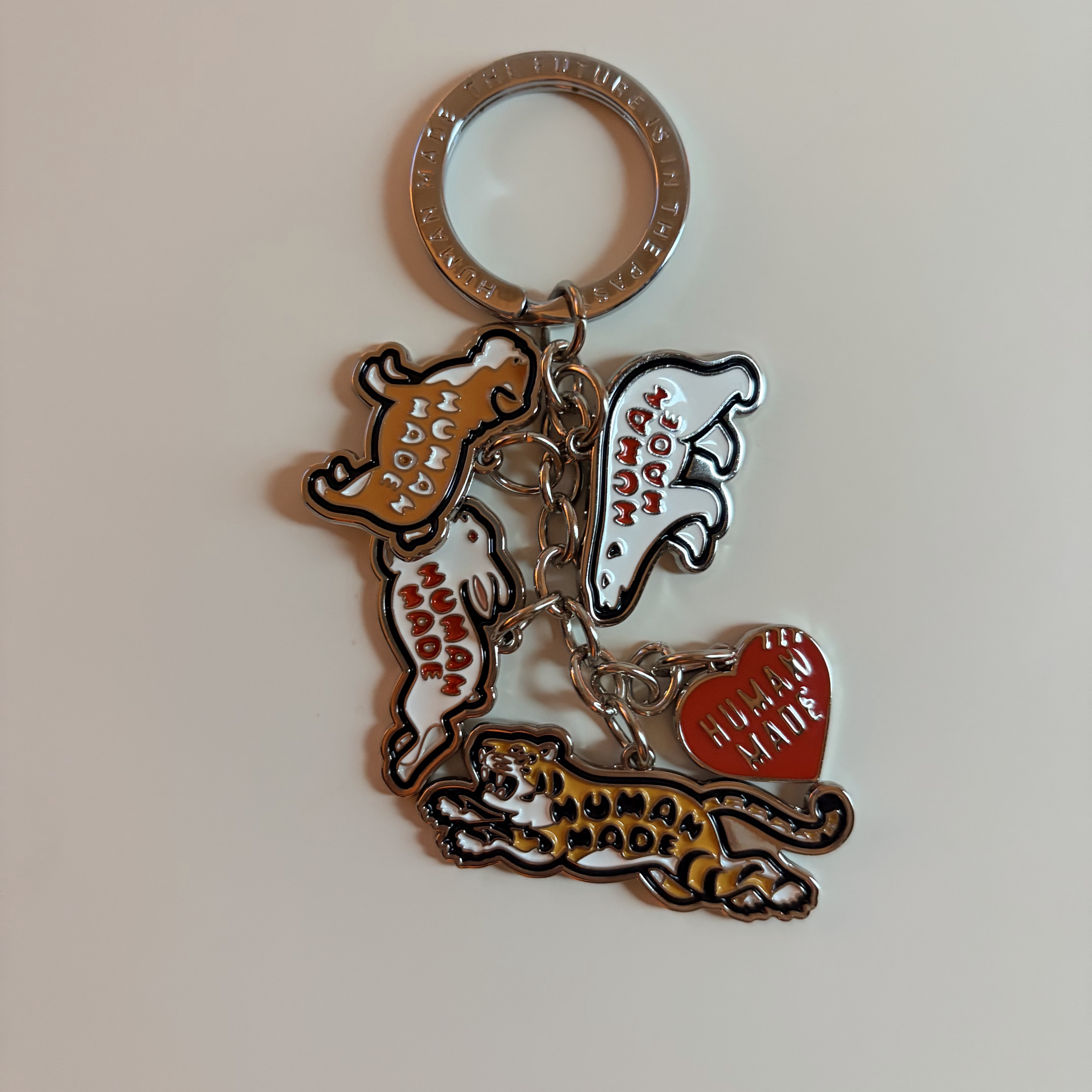 Human Made Animal Heart Keyring Silver Red, Human Made Heart Keyring Red 착용 스타일 - 1