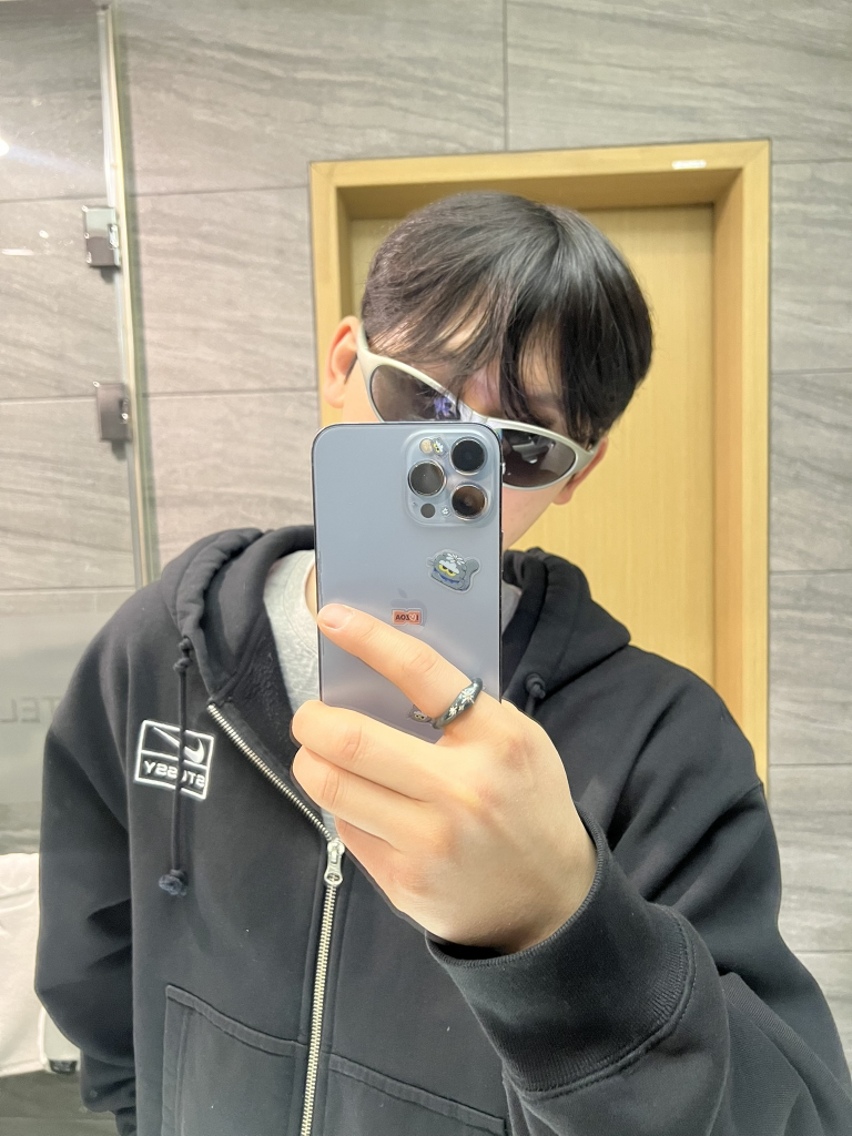 KREAM 프로필 이미지