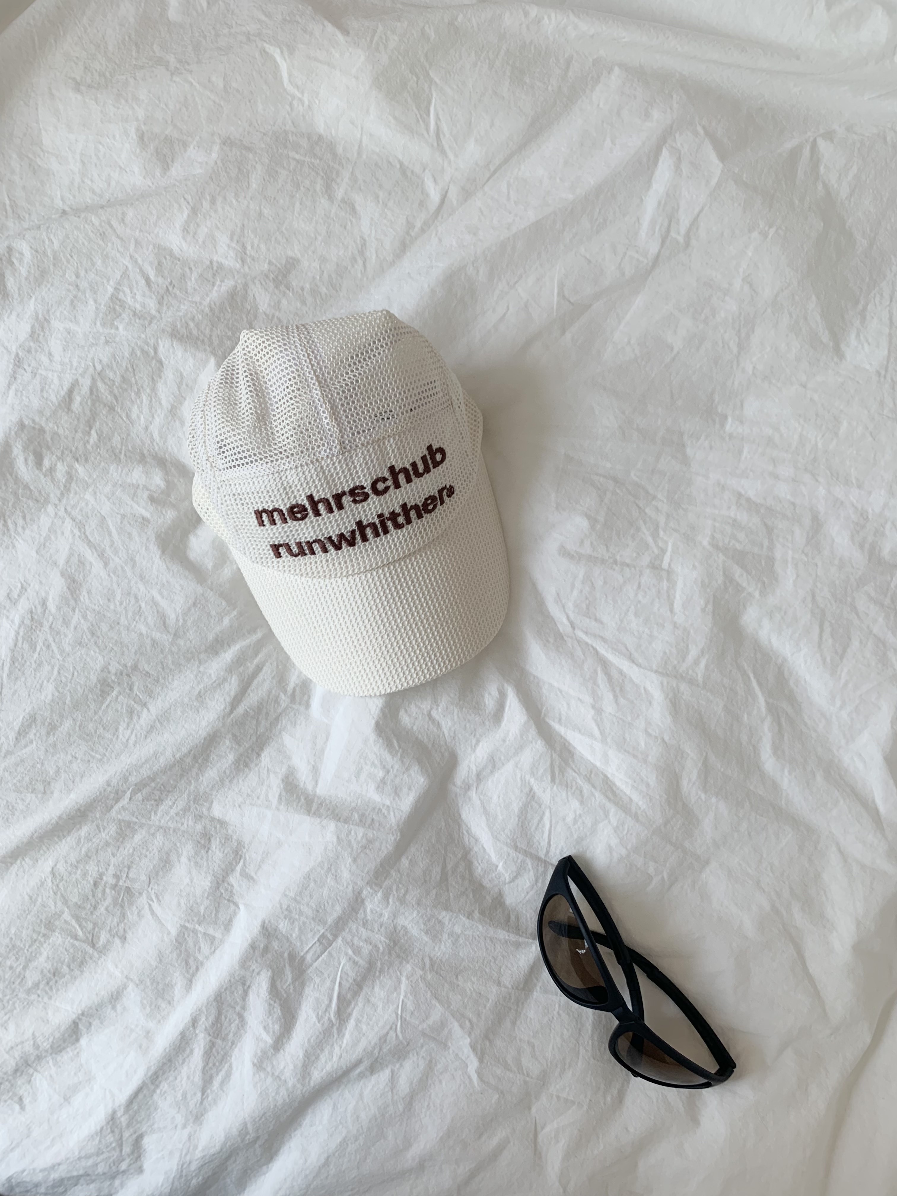 [KREAM 단독] RWR x MEHR Mesh Cap Ivory, [KREAM 단독] VVM IN Protein Bar 26g * 10ea 1box 착용 스타일 - 2