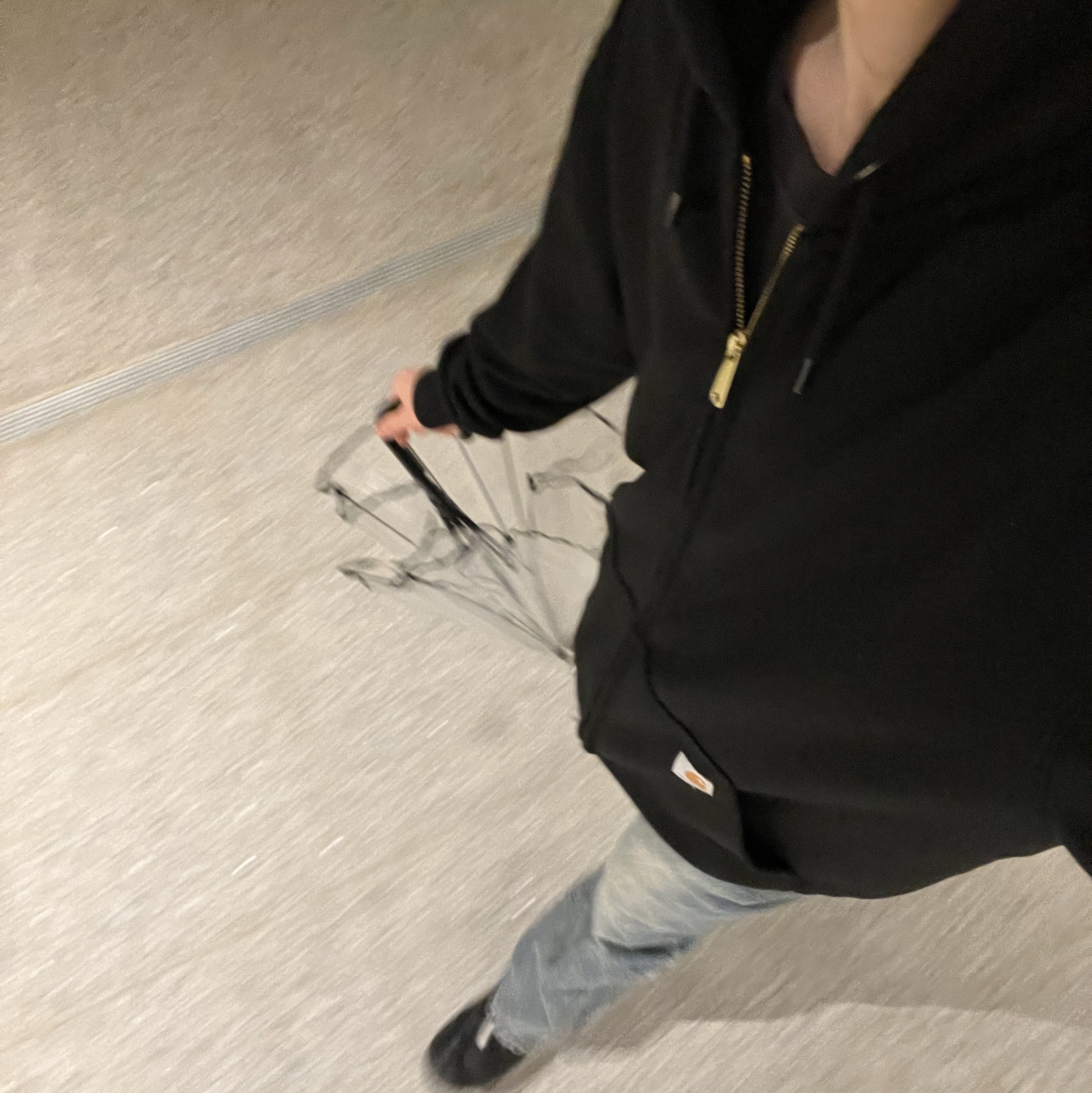 Carhartt Loose Fit Midweight Regular Full Zip Sweatshirt Black 착용 스타일