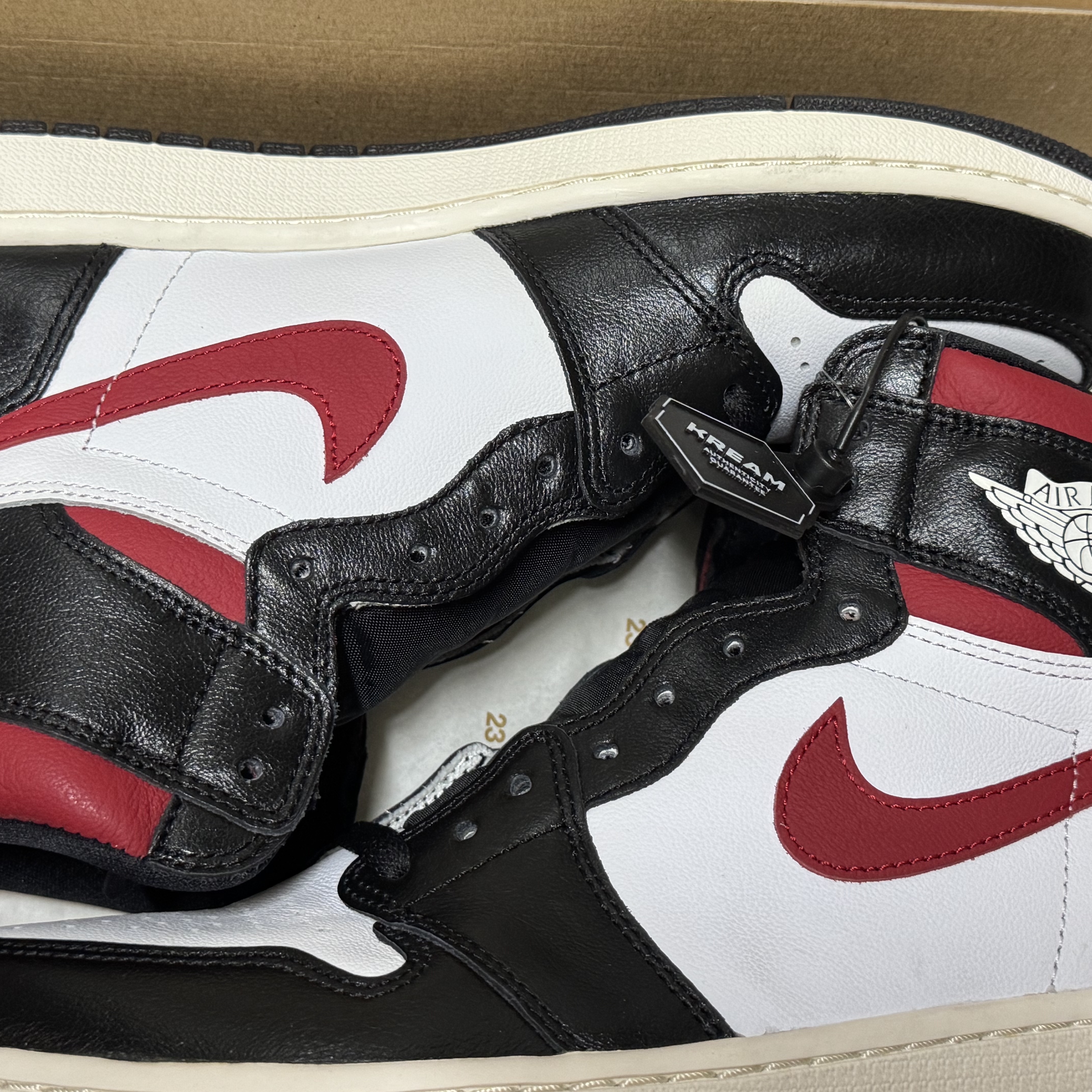 Jordan 1 Retro High OG Gym Red 착용 스타일