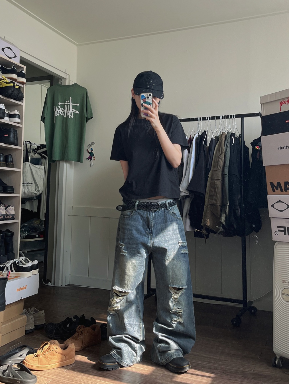 Oofos OOriginal Black, Aoiro 6-Panel Bone A/N Cap Black 착용 스타일 - 5