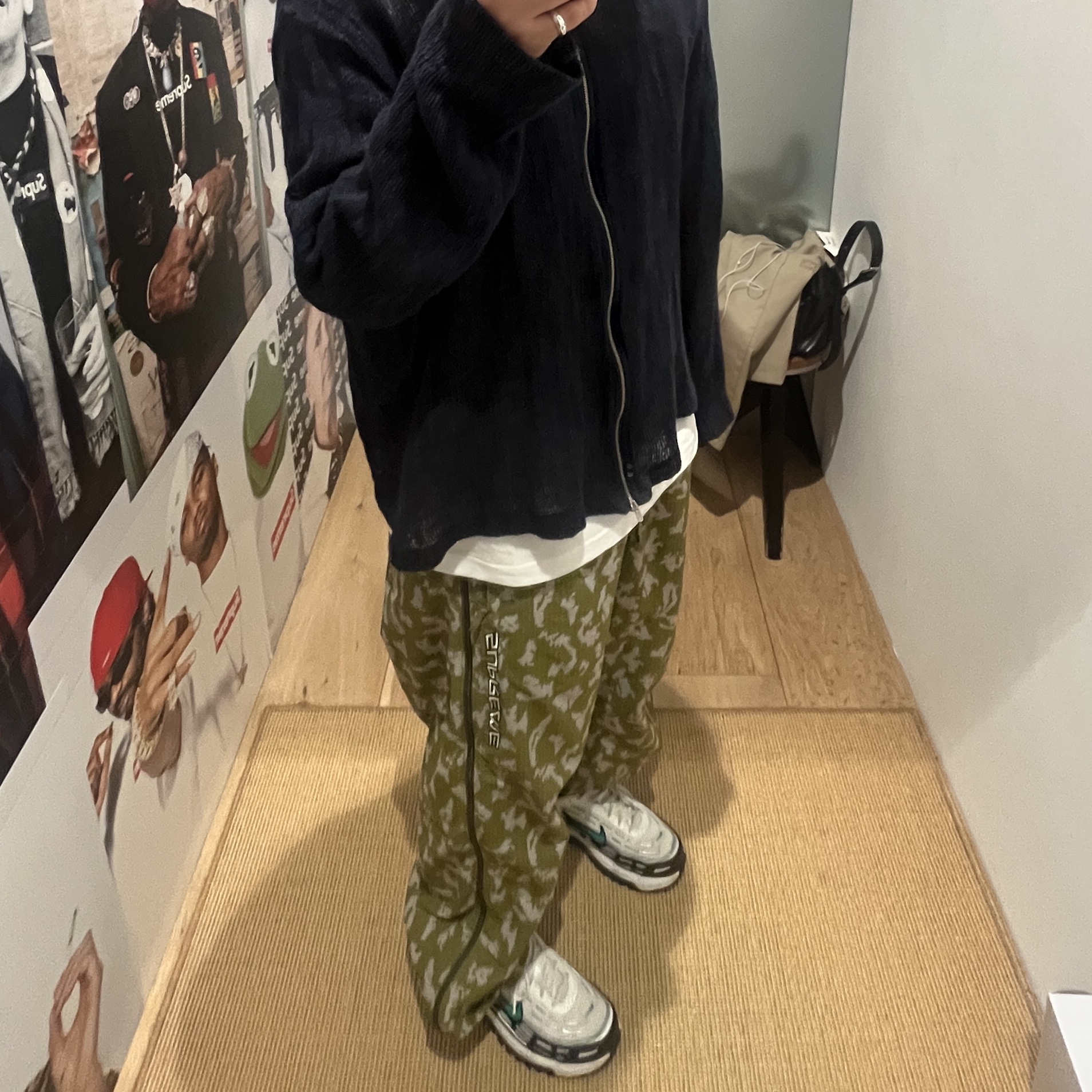 Nike Air Max TL 2.5 Black and Metallic Silver, Supreme Ripstop Warm Up Pant Olive Camo - 26SS 착용 스타일